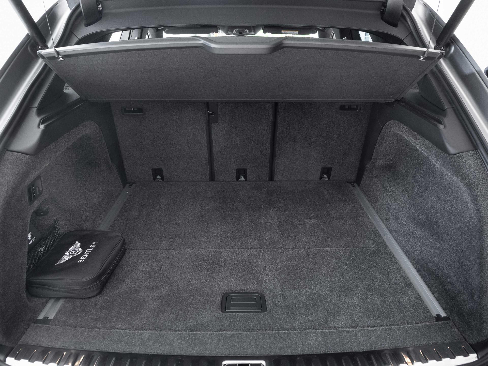 Bentley Bentayga S Black Edition V8 von BENTLEY FRANKFURT