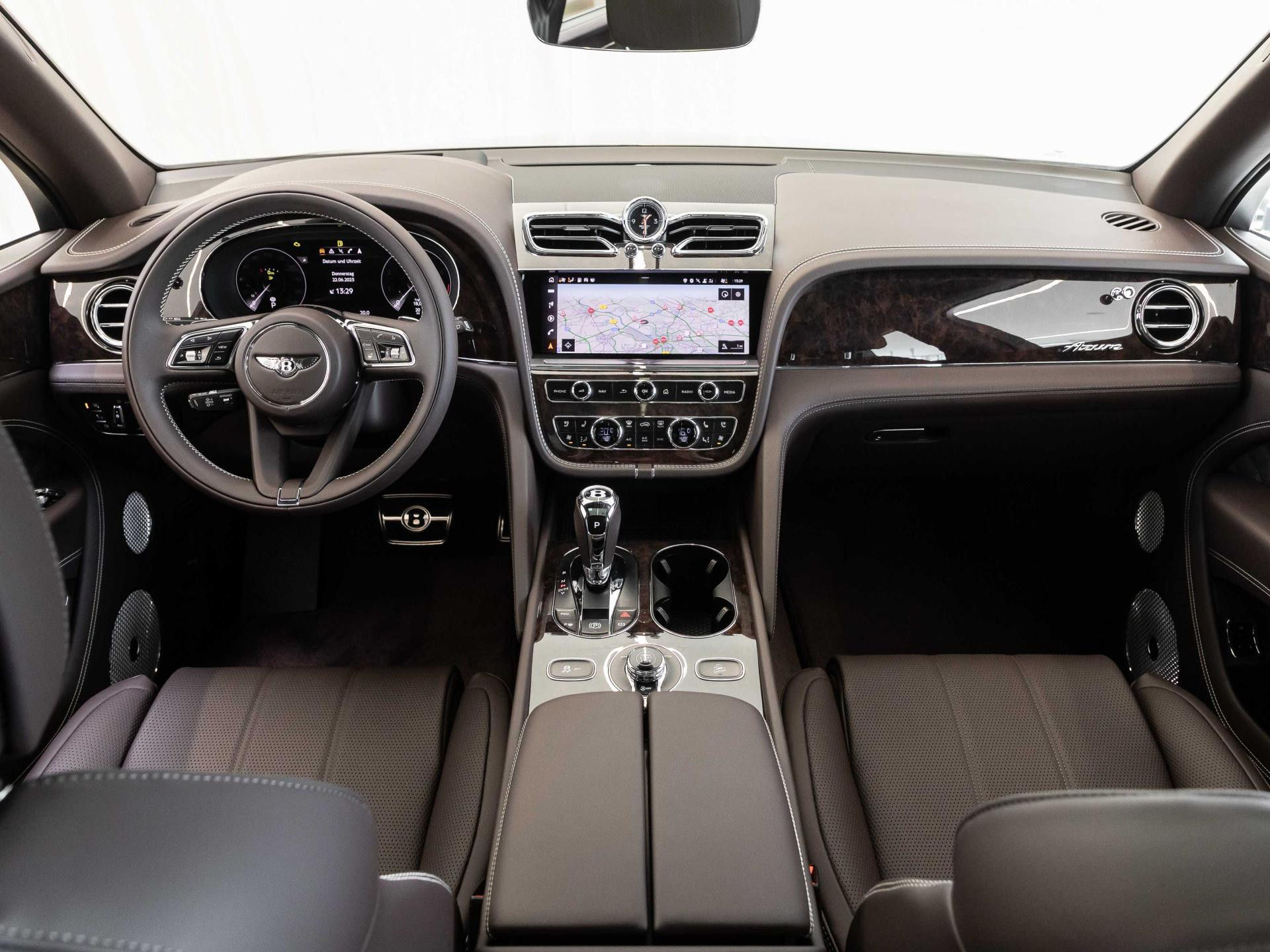 Bentley Bentayga Azure SONDERFARBE / FULL OPTION