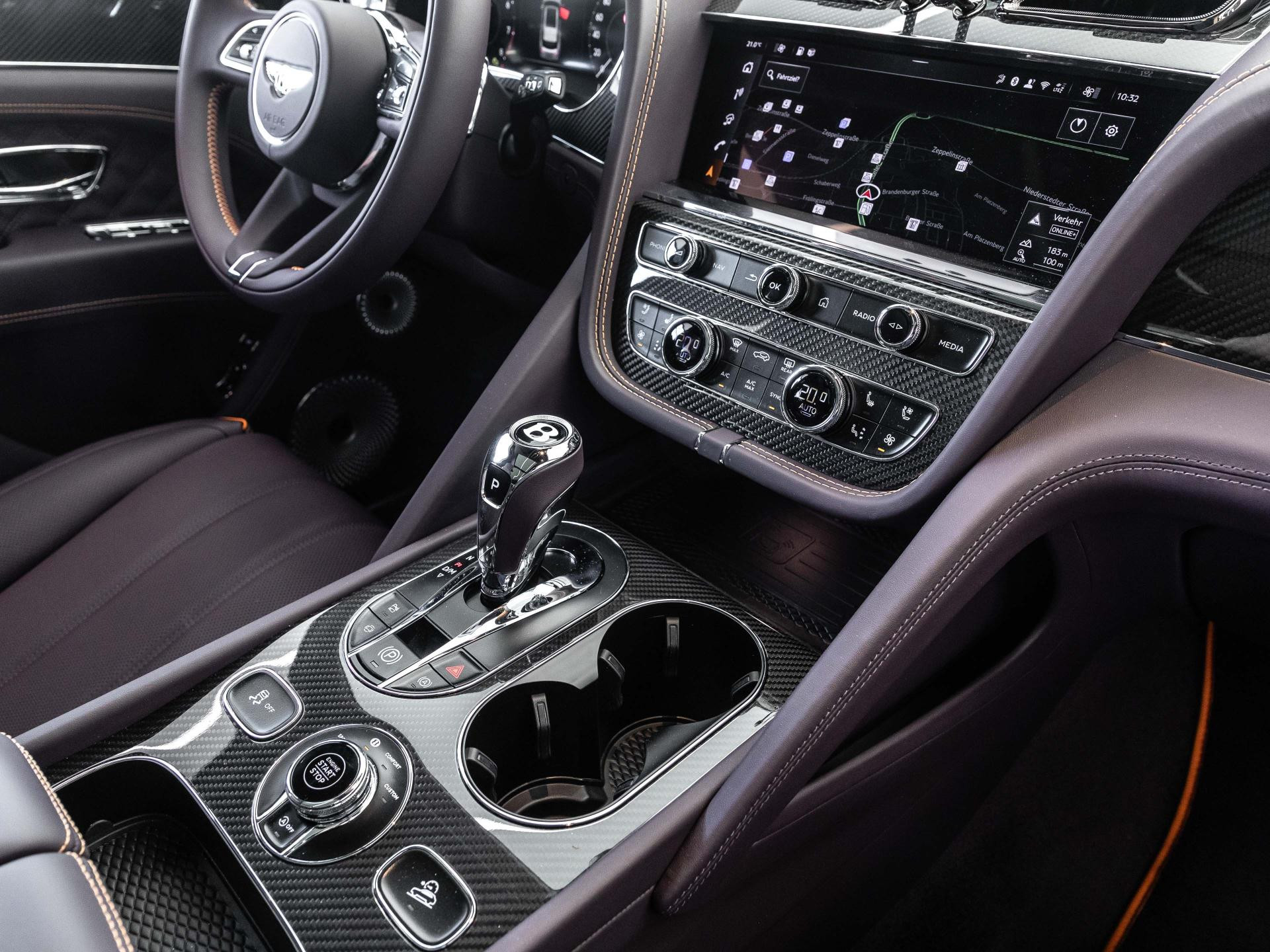 Bentley Bentayga S Black Edition V8 von BENTLEY FRANKFURT