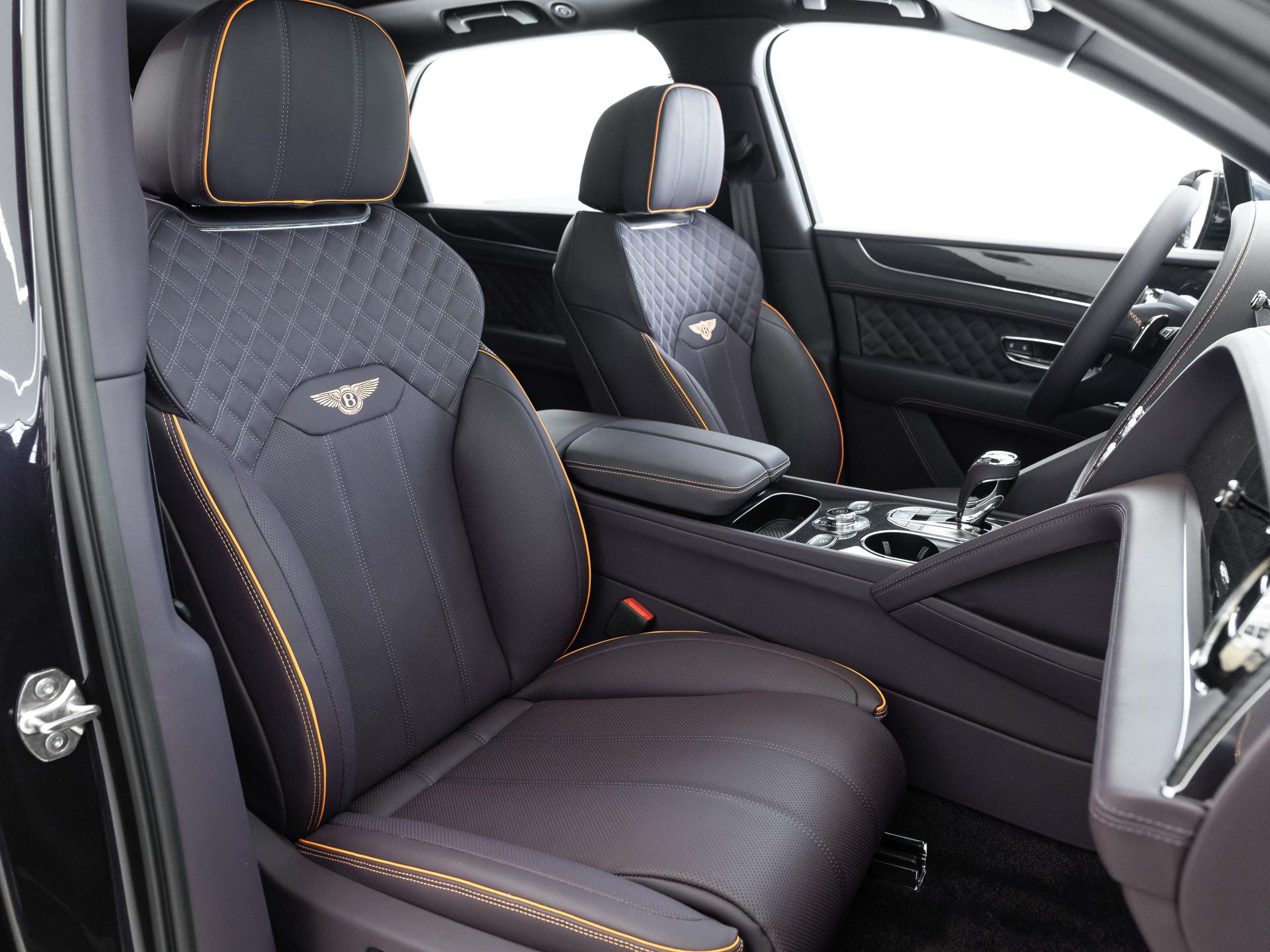 Bentley Bentayga S Black Edition V8 von BENTLEY FRANKFURT