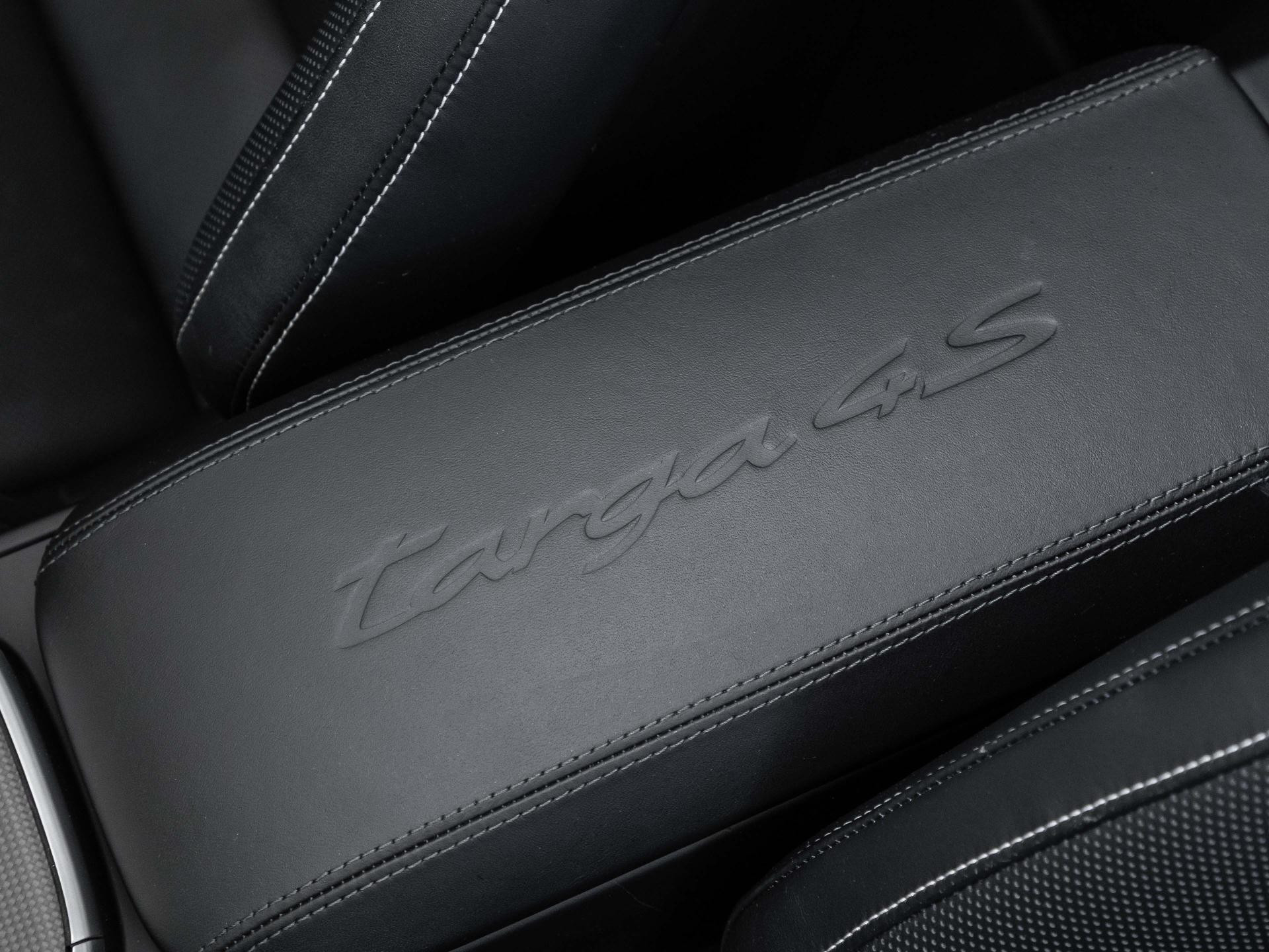 Porsche 911 Targa 4S