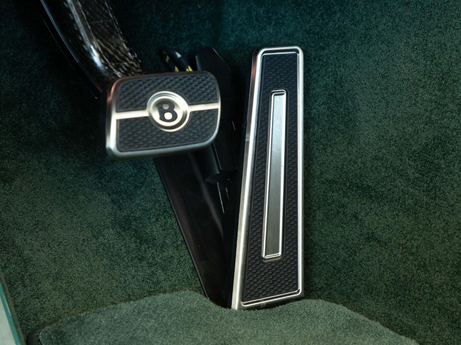 Bentley Continental GTC Azure Vollleder Luftfederung