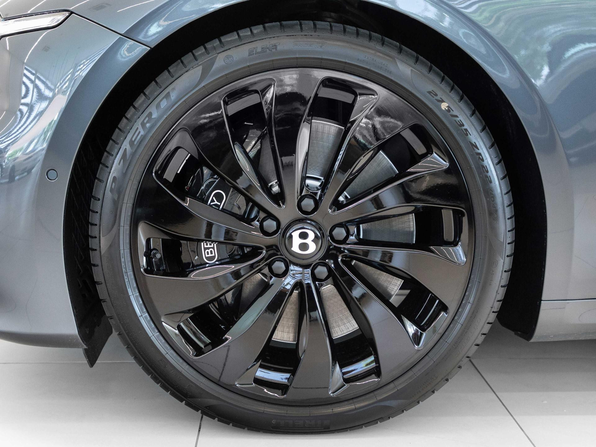 Bentley Continental GT AKRAPOVIC / TOURING / FULL OPTION