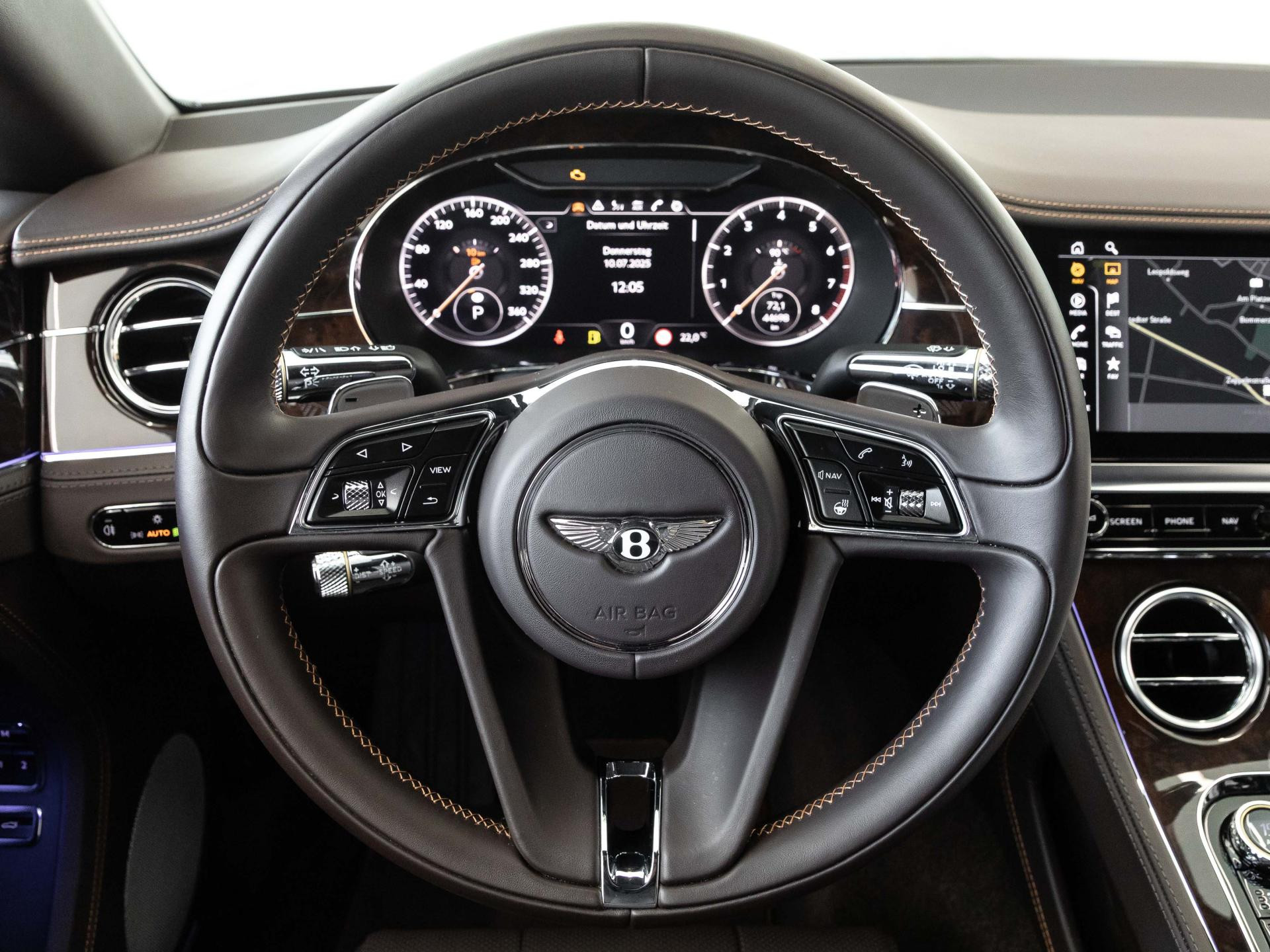 Bentley New Continental GT W12 von BENTLEY FRANKFURT