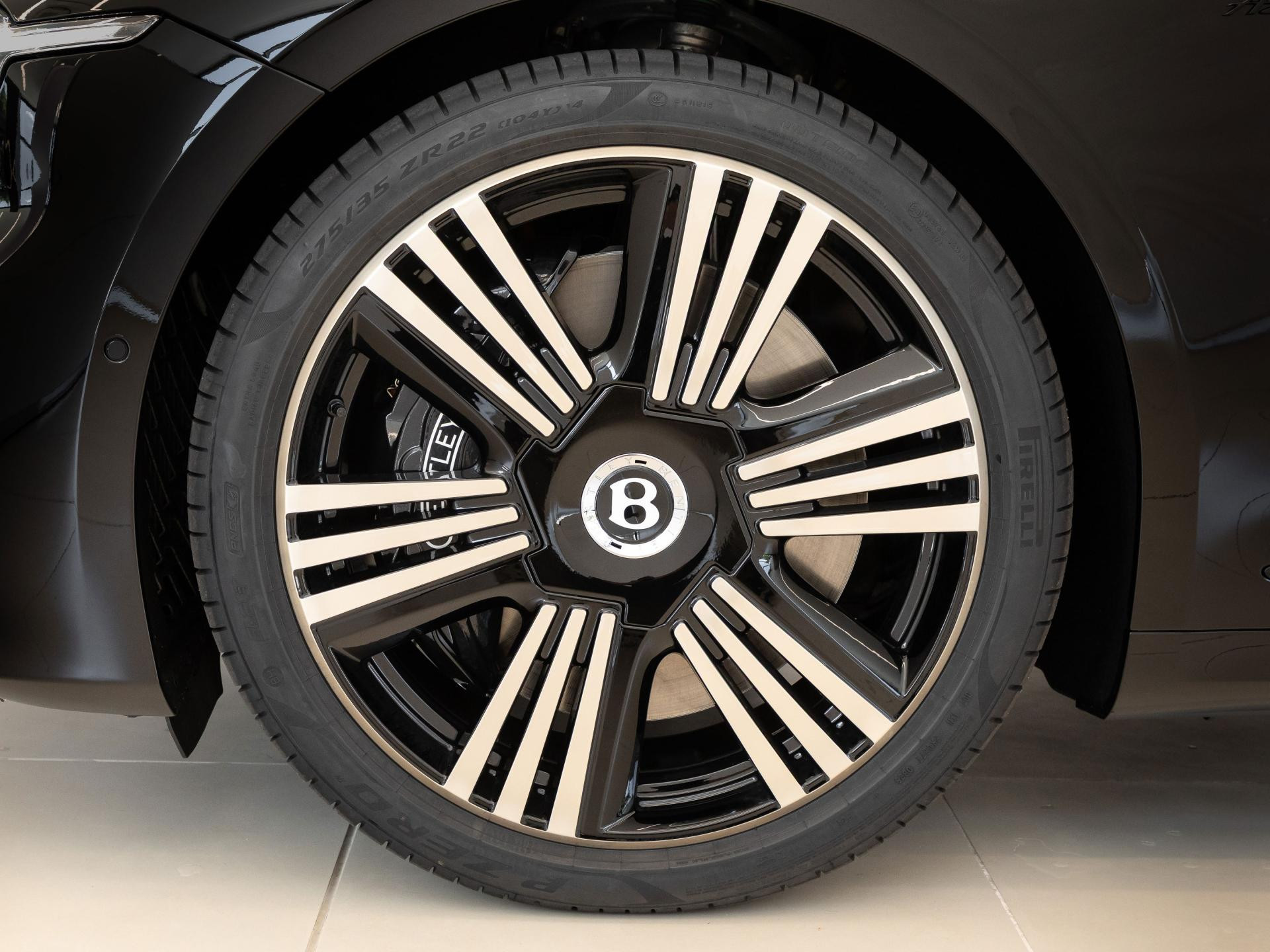 Bentley Continental GTC Azure (MY26) 1 OF 1 MADE BY MULLIN