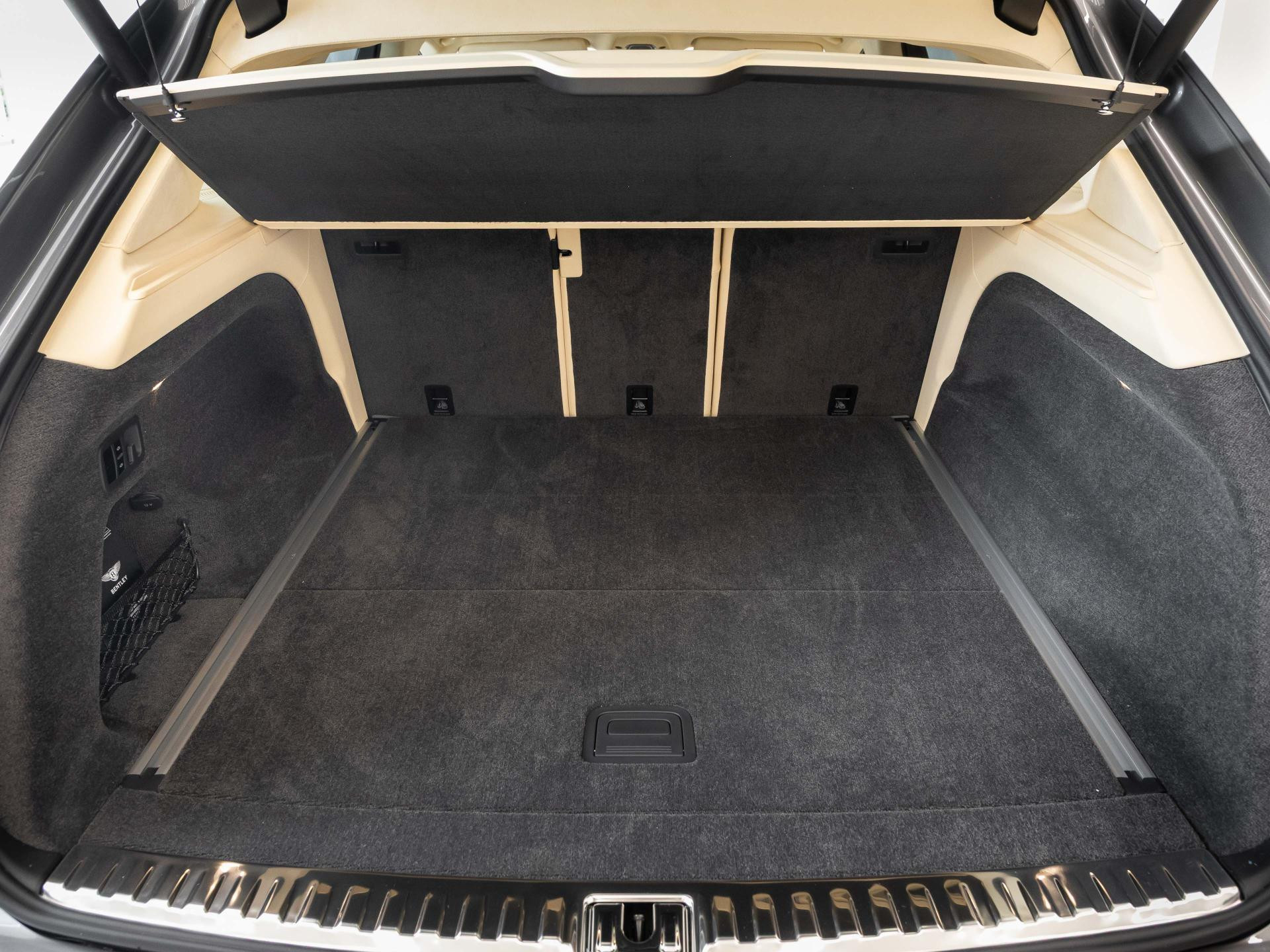 Bentley Bentayga Atelier Edition V8 von BENTLEY FRANKFURT