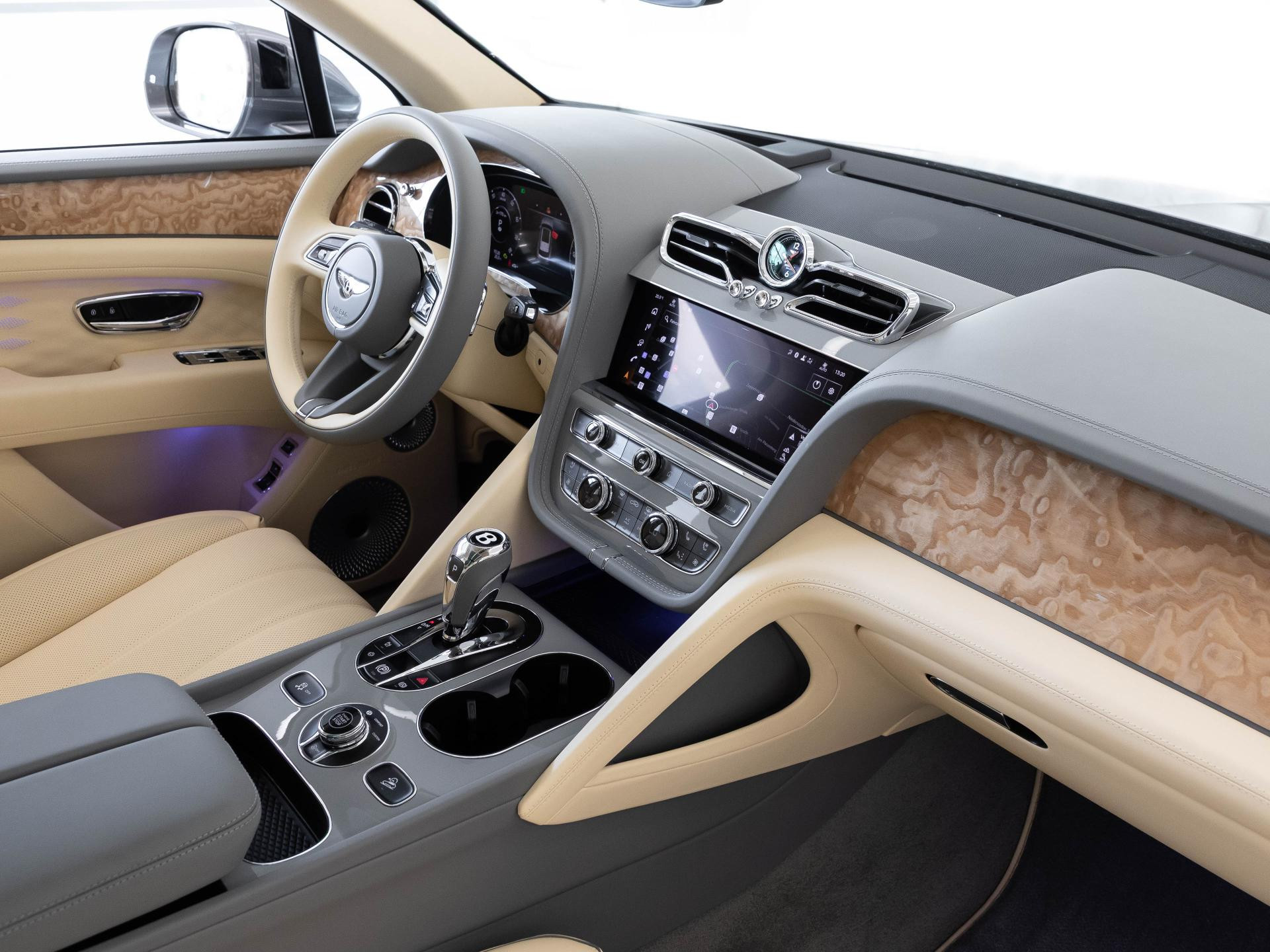 Bentley Bentayga Atelier Edition V8 von BENTLEY FRANKFURT