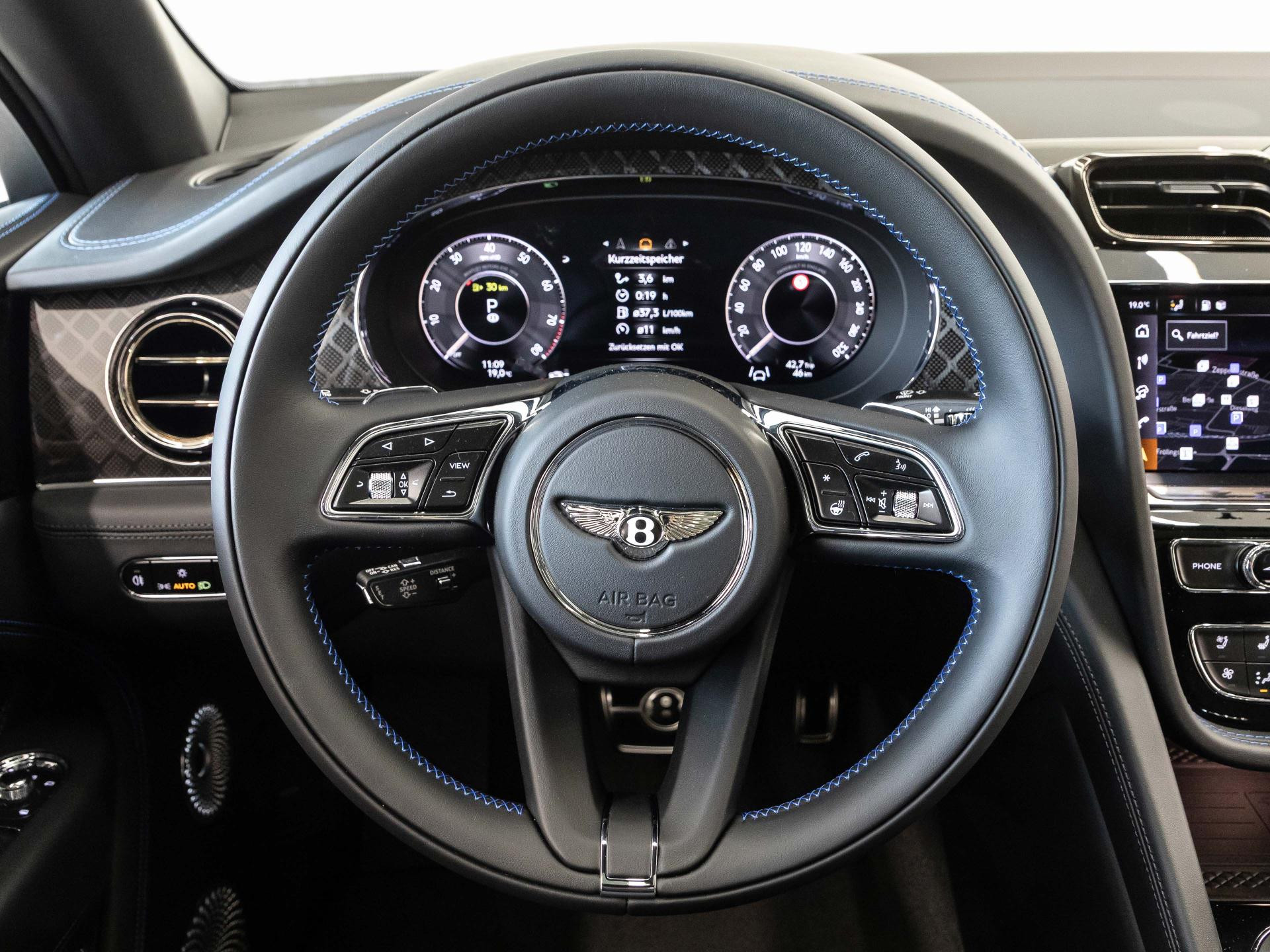 Bentley Bentayga S Black Edition V8 von BENTLEY FRANKFURT