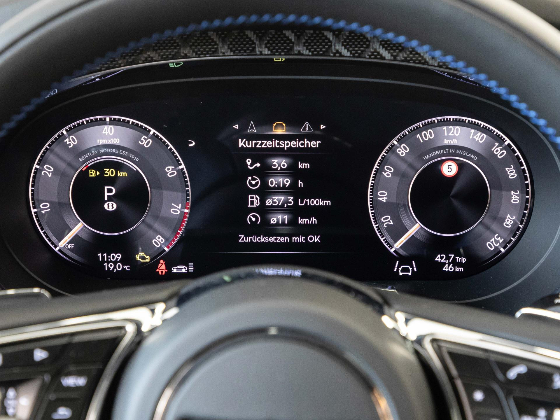 Bentley Bentayga S Black Edition V8 von BENTLEY FRANKFURT