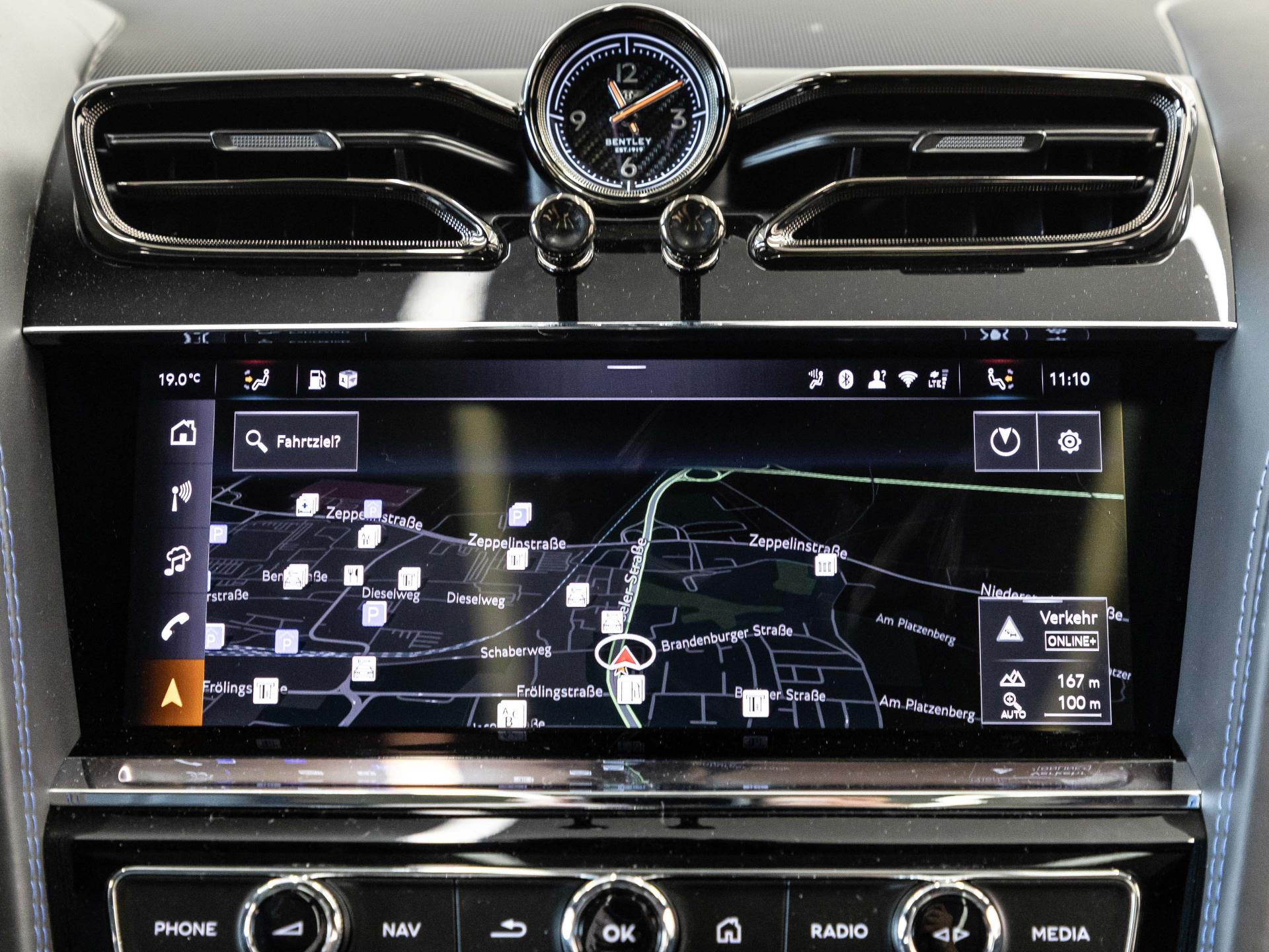 Bentley Bentayga S Black Edition V8 von BENTLEY FRANKFURT