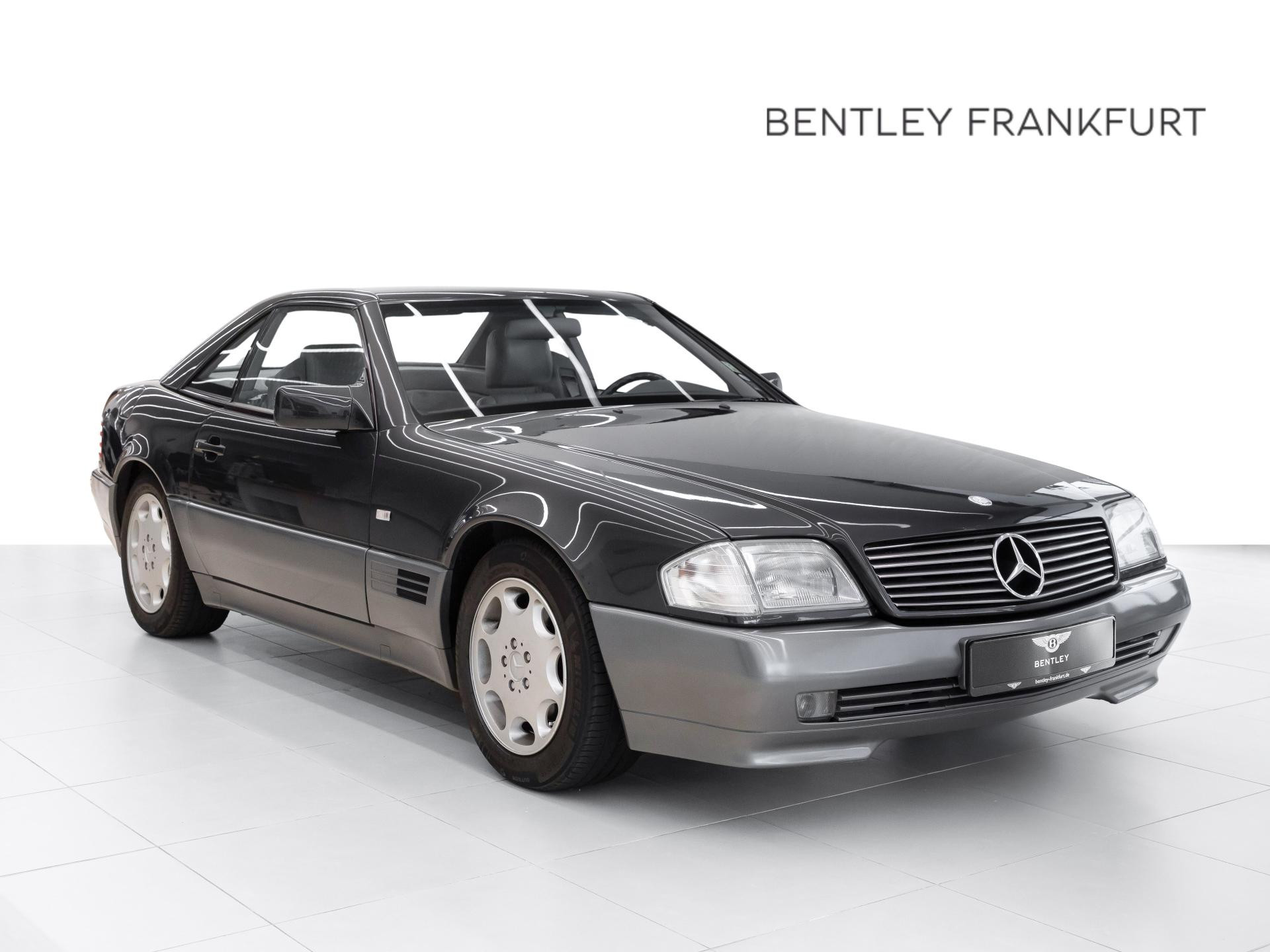 Mercedes-Benz 300 SL 2. Hand von BENTLEY FRANKFURT