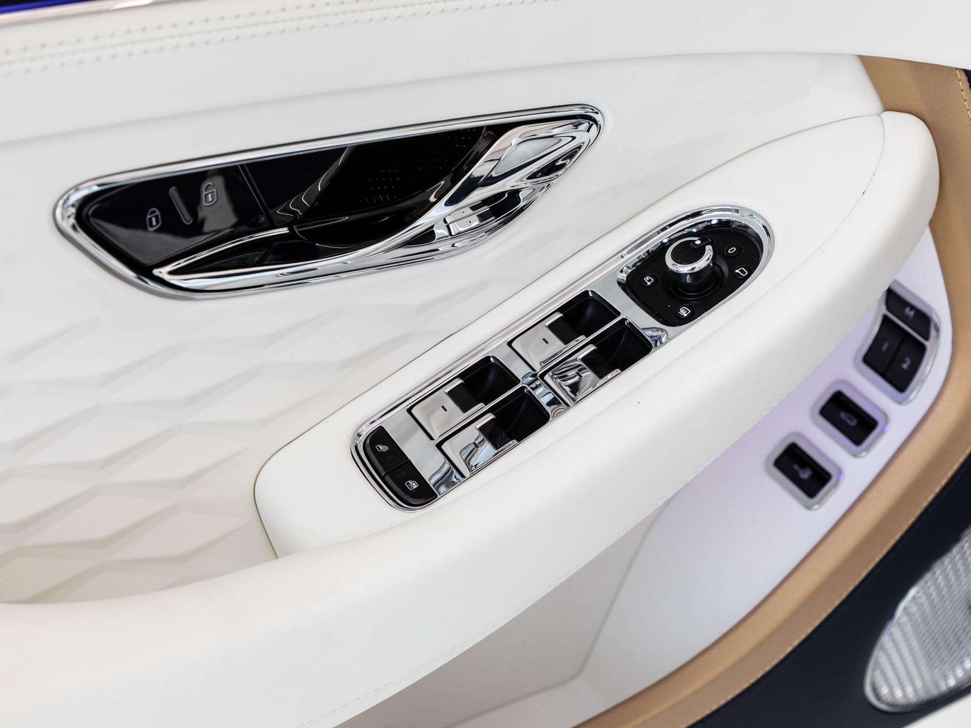 Bentley Continental GTC Mulliner 1 OF 1 MADE BY MULLINER