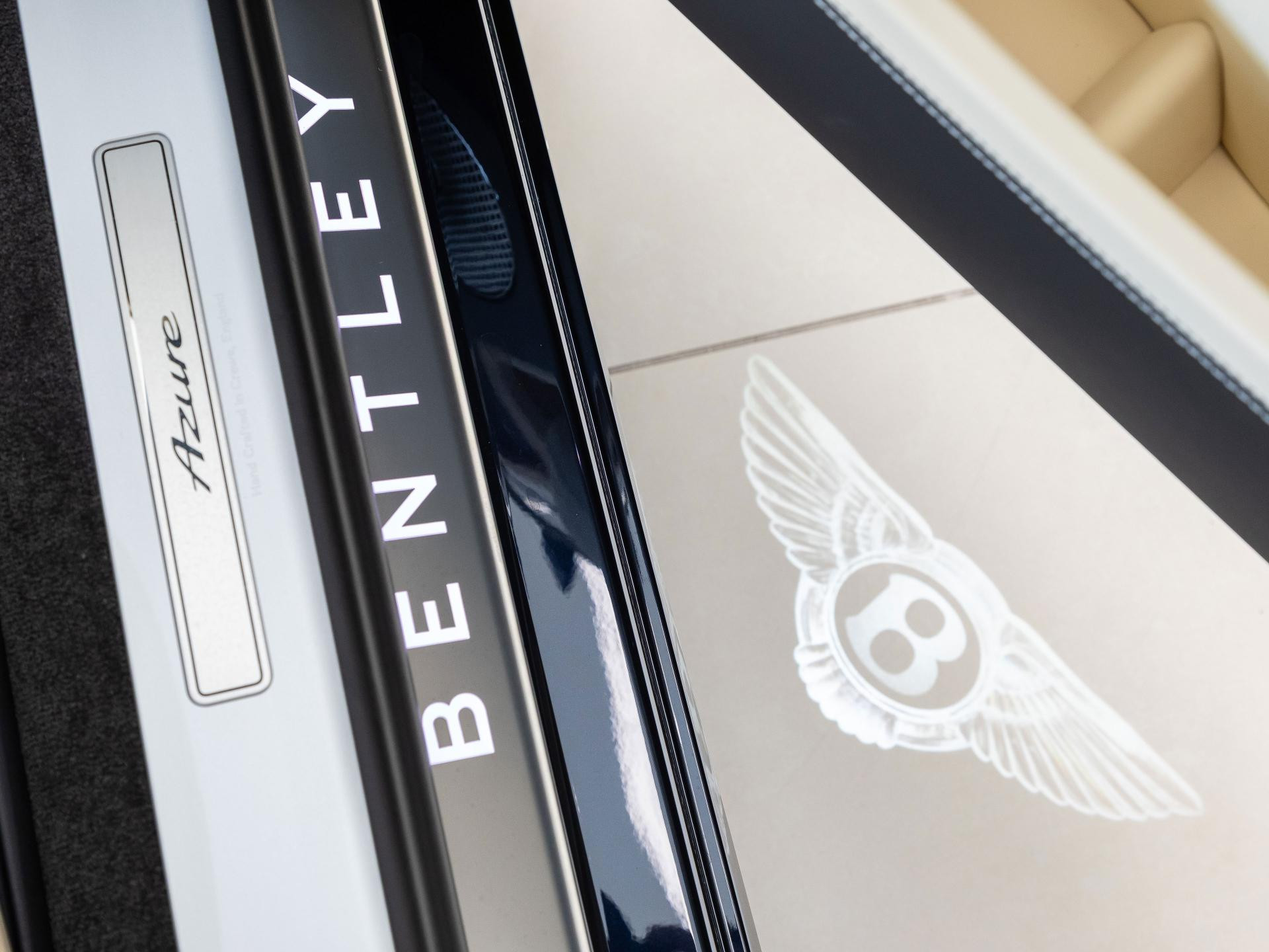 Bentley Continental GT Azure (MY26) Hybrid