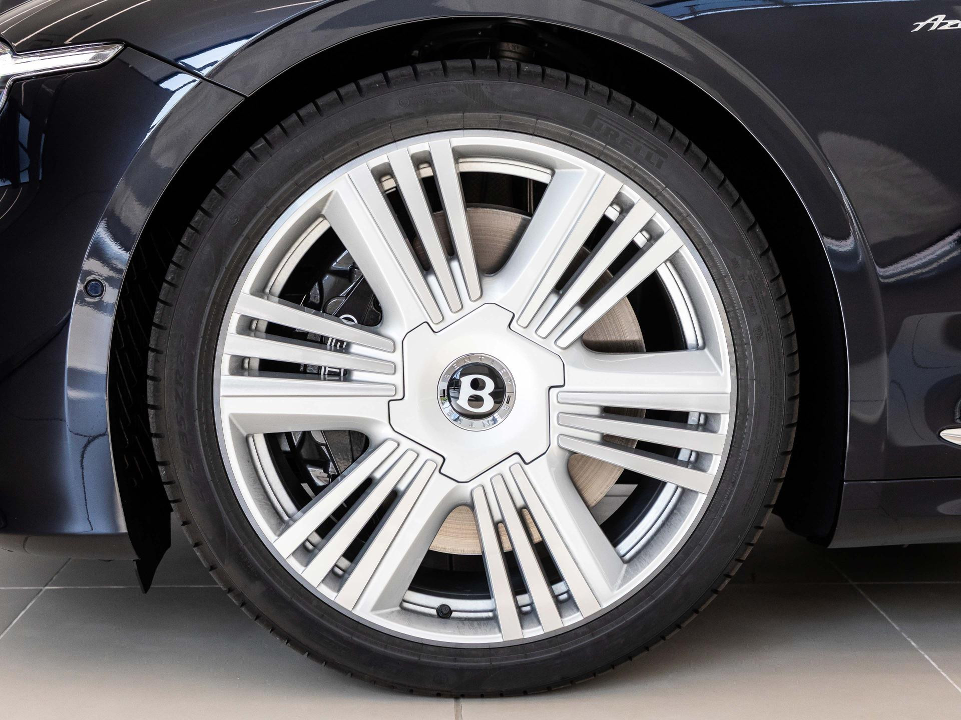 Bentley Continental GT Azure (MY26) Hybrid