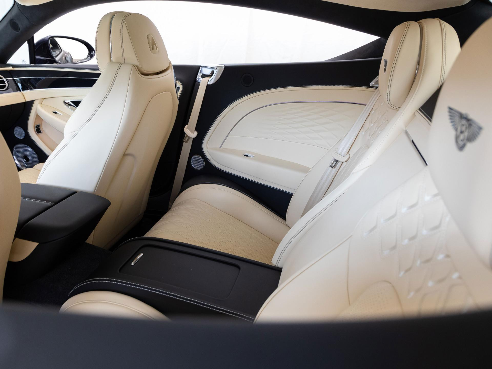 Bentley Continental GT Azure (MY26) Hybrid