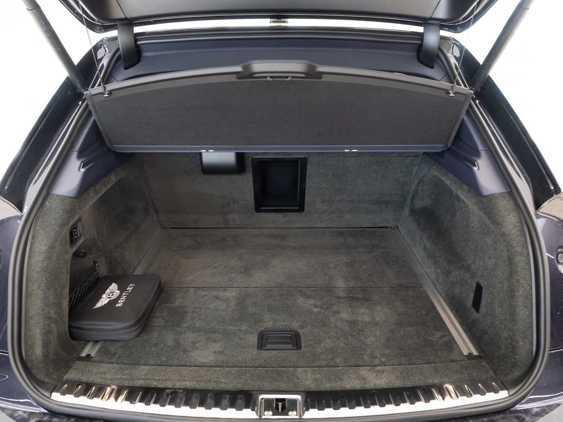 Bentley Bentayga EWB Azure Head Up Display Navi LED Klima
