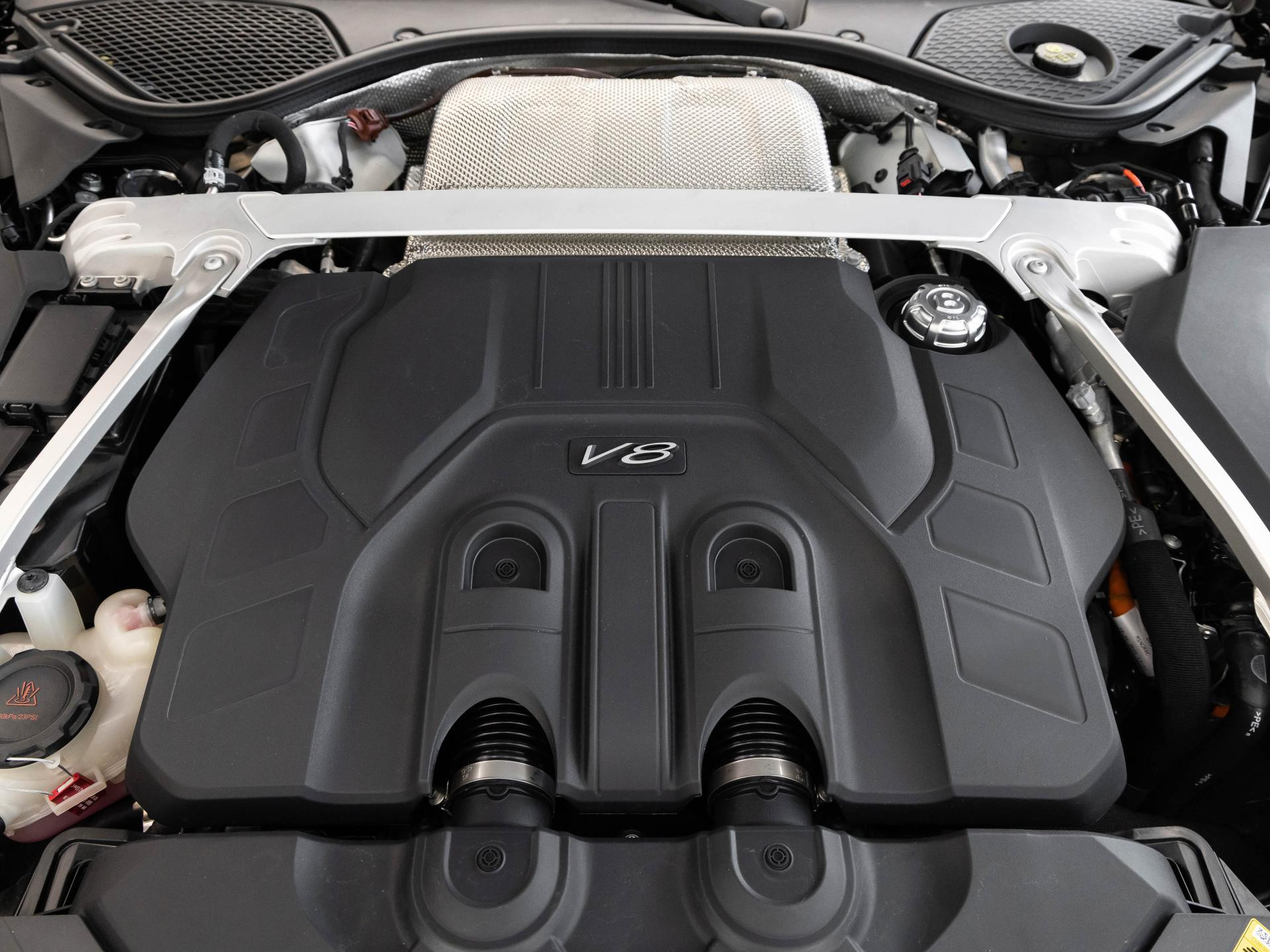 Bentley Continental GTC Azure (MY26) Hybrid