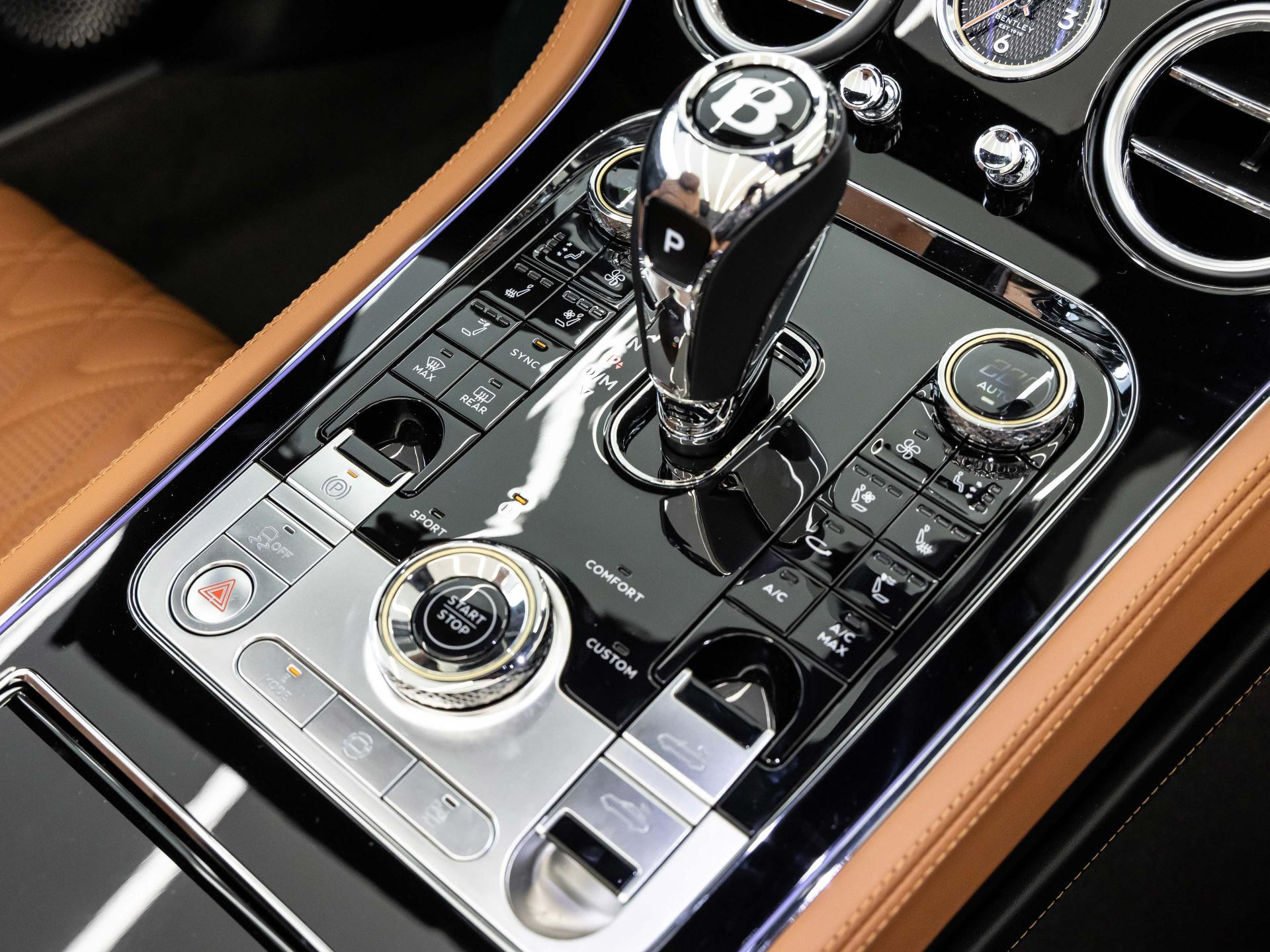 Bentley Continental GTC Azure (MY26) Hybrid