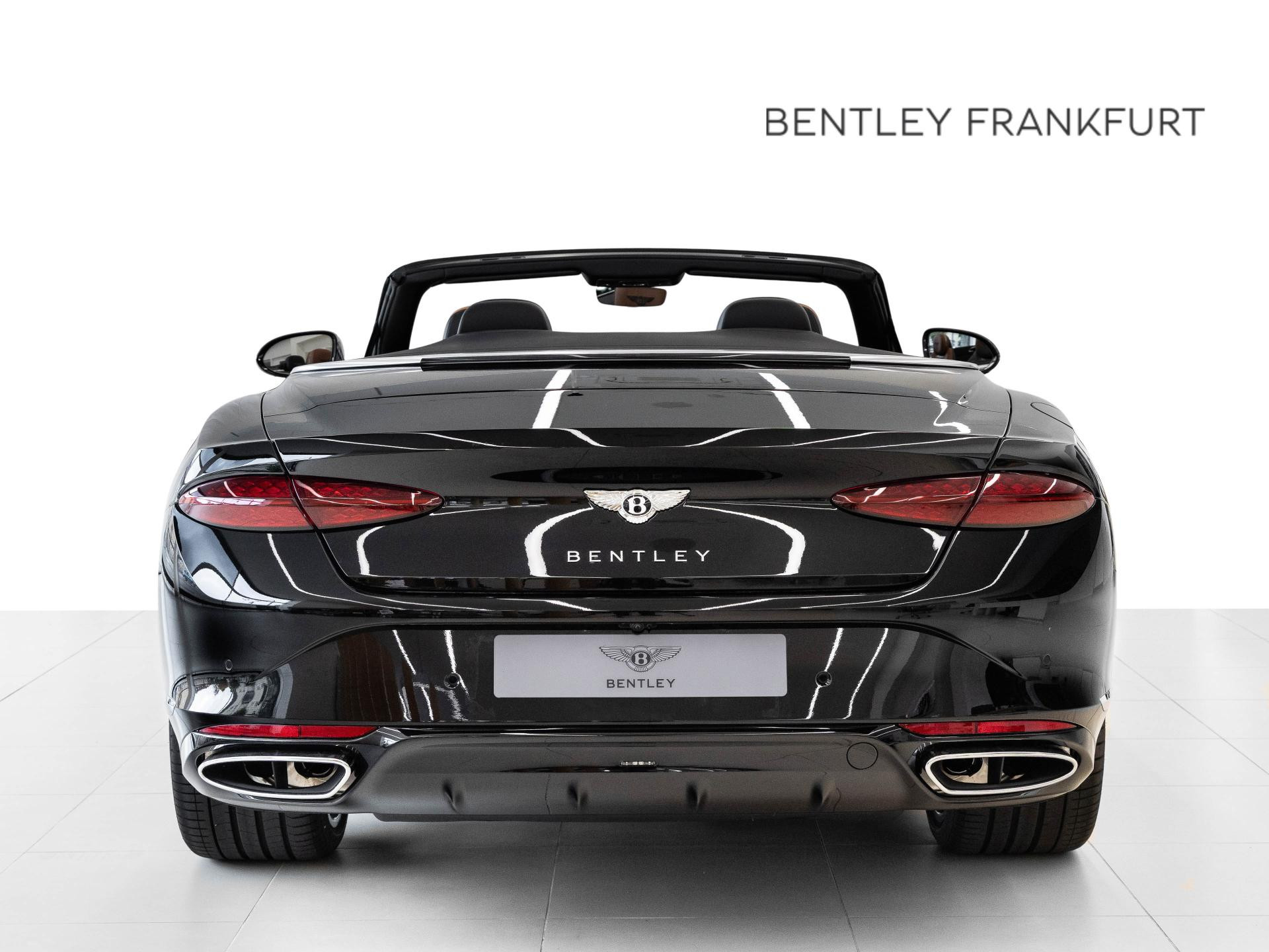 Bentley Continental GTC Azure (MY26) Hybrid