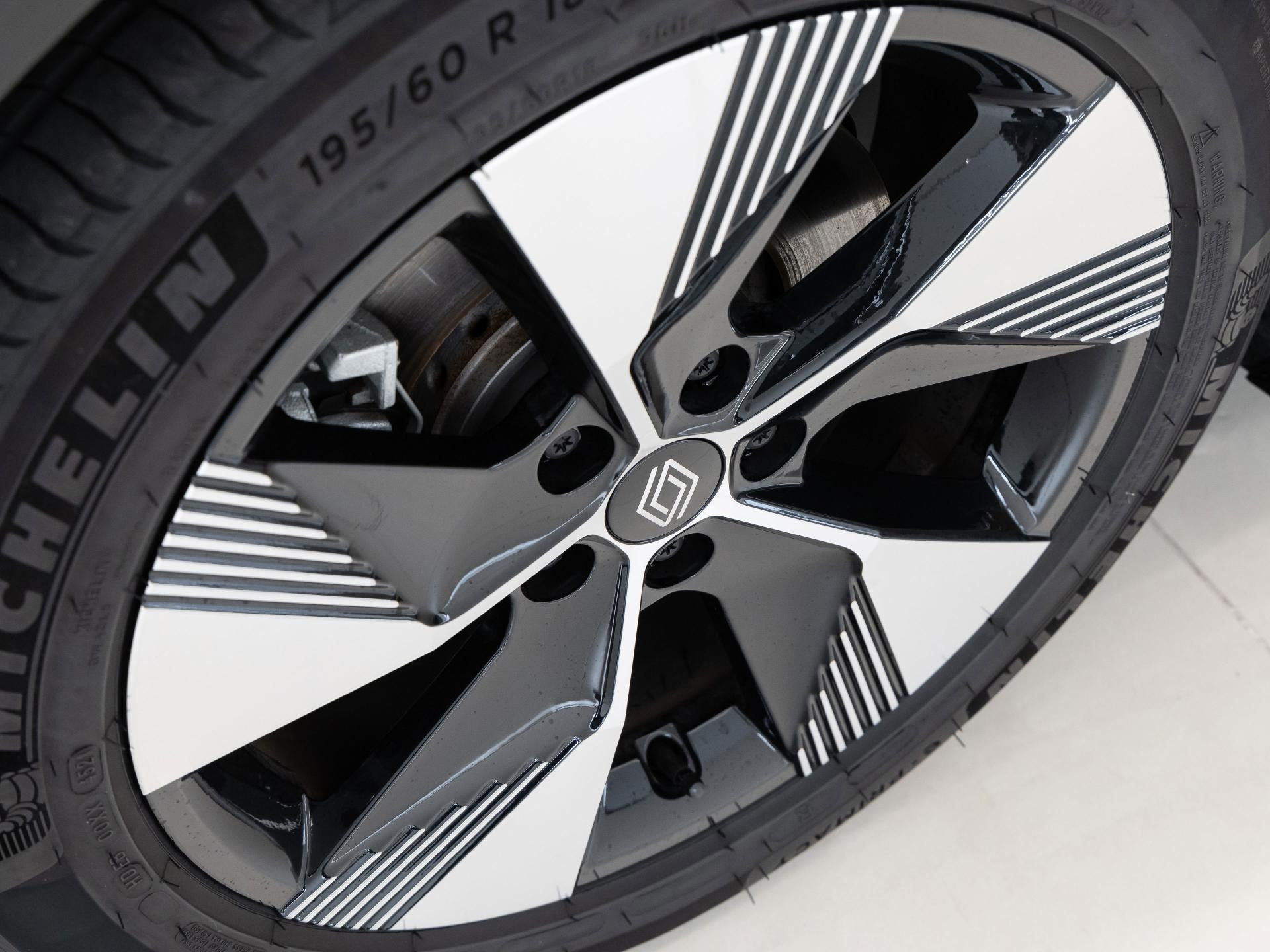 Renault Megane EV60 220hp optimum charge Equilibre