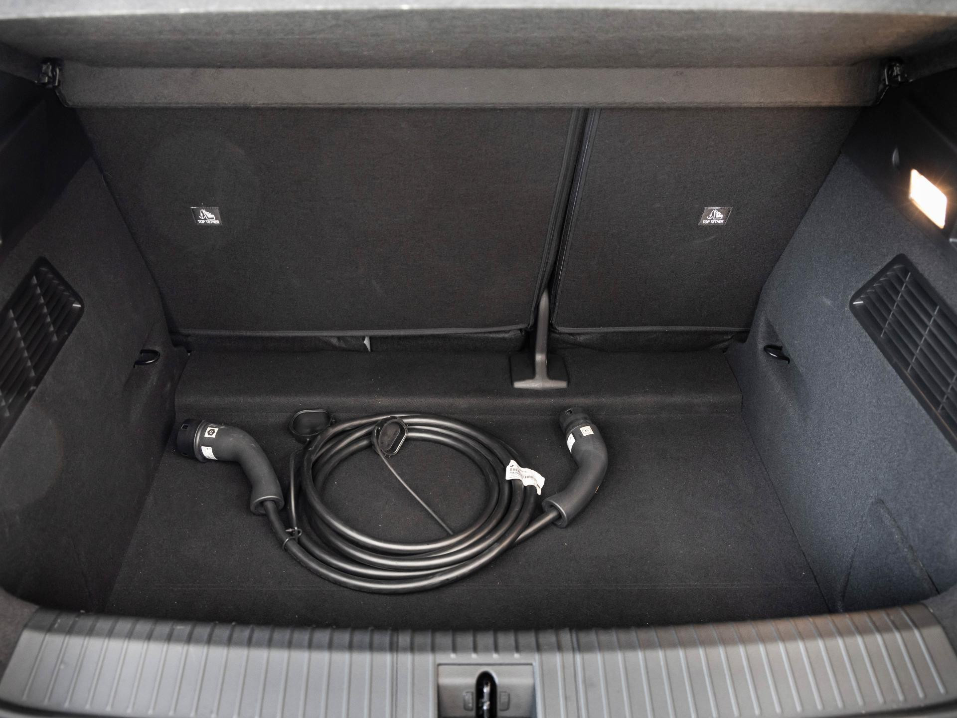 Renault Megane EV60 220hp optimum charge Equilibre