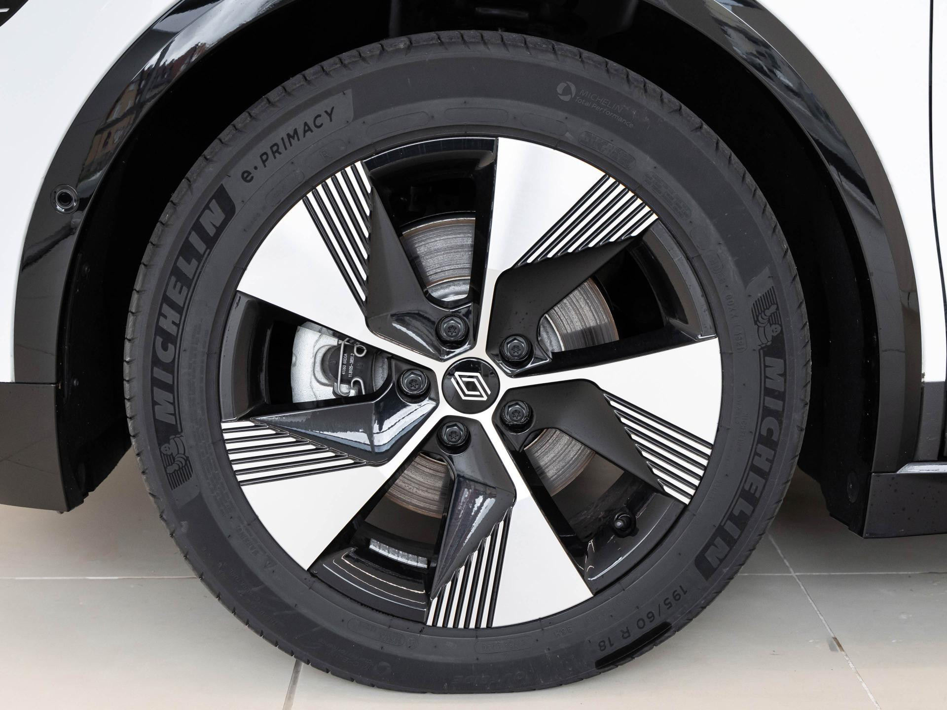 Renault Megane EV60 220hp optimum charge Equilibre