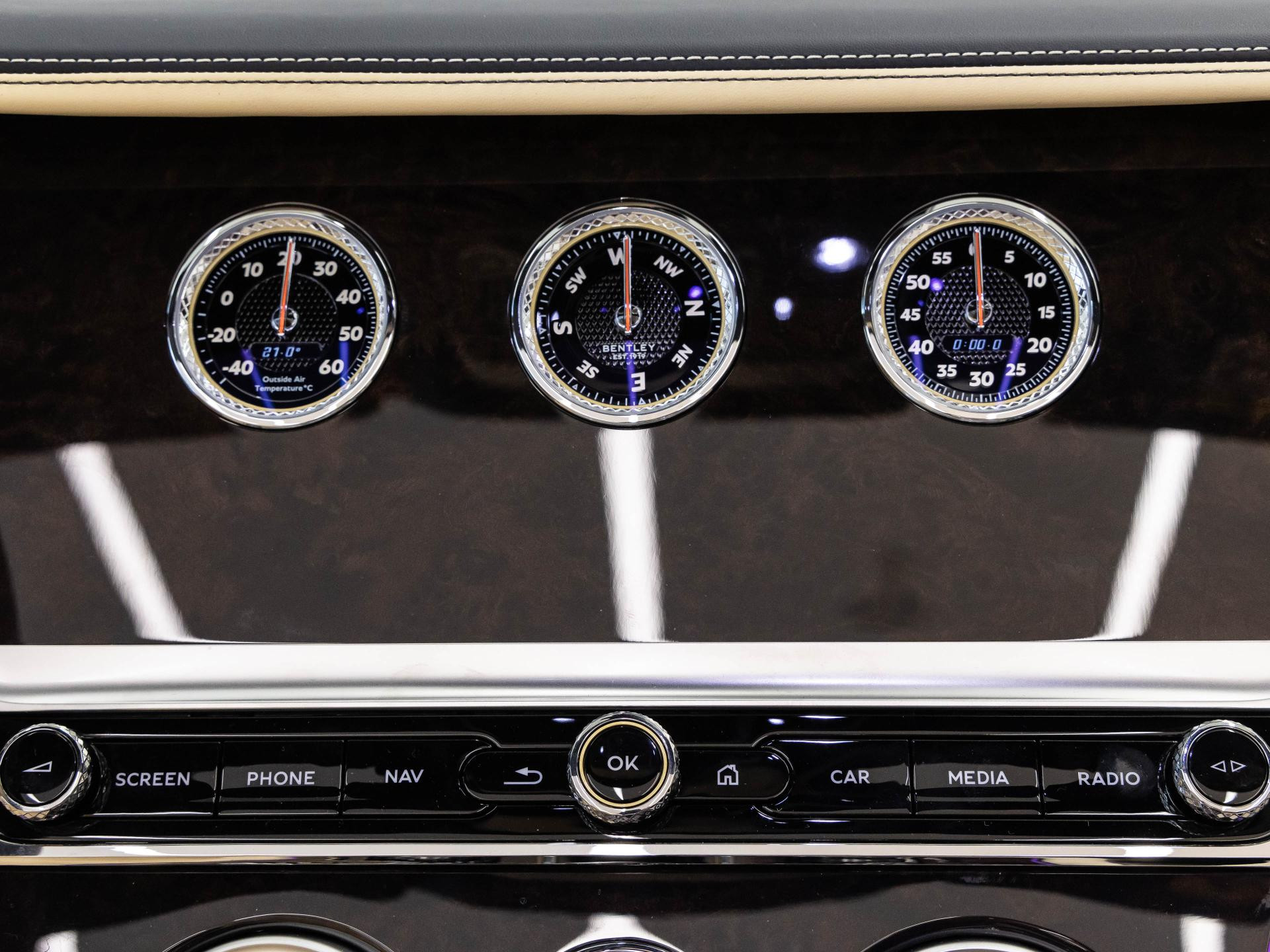 Bentley Continental GTC (MY26) von BENTLEY FRANKFURT