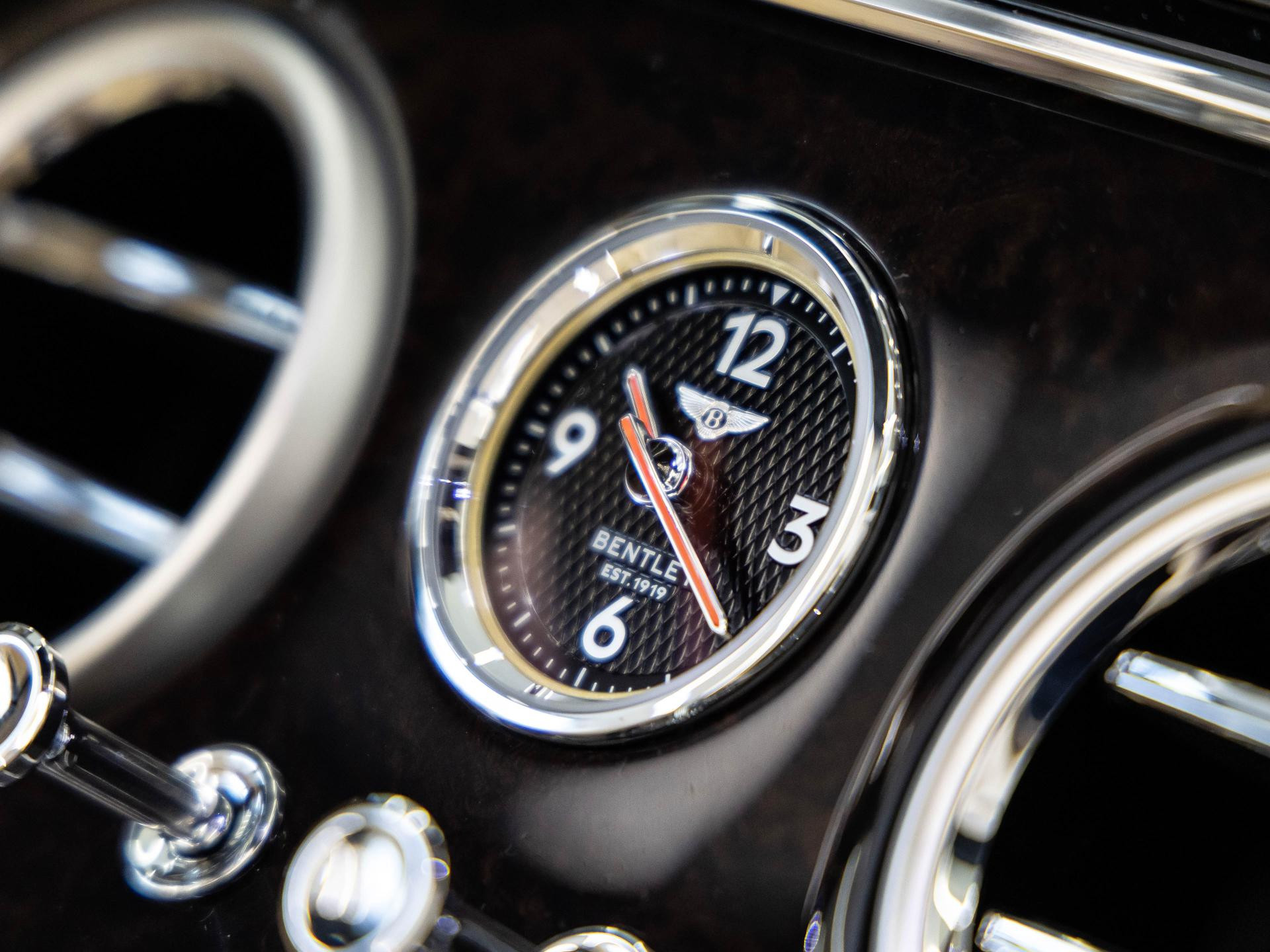 Bentley Continental GTC (MY26) von BENTLEY FRANKFURT