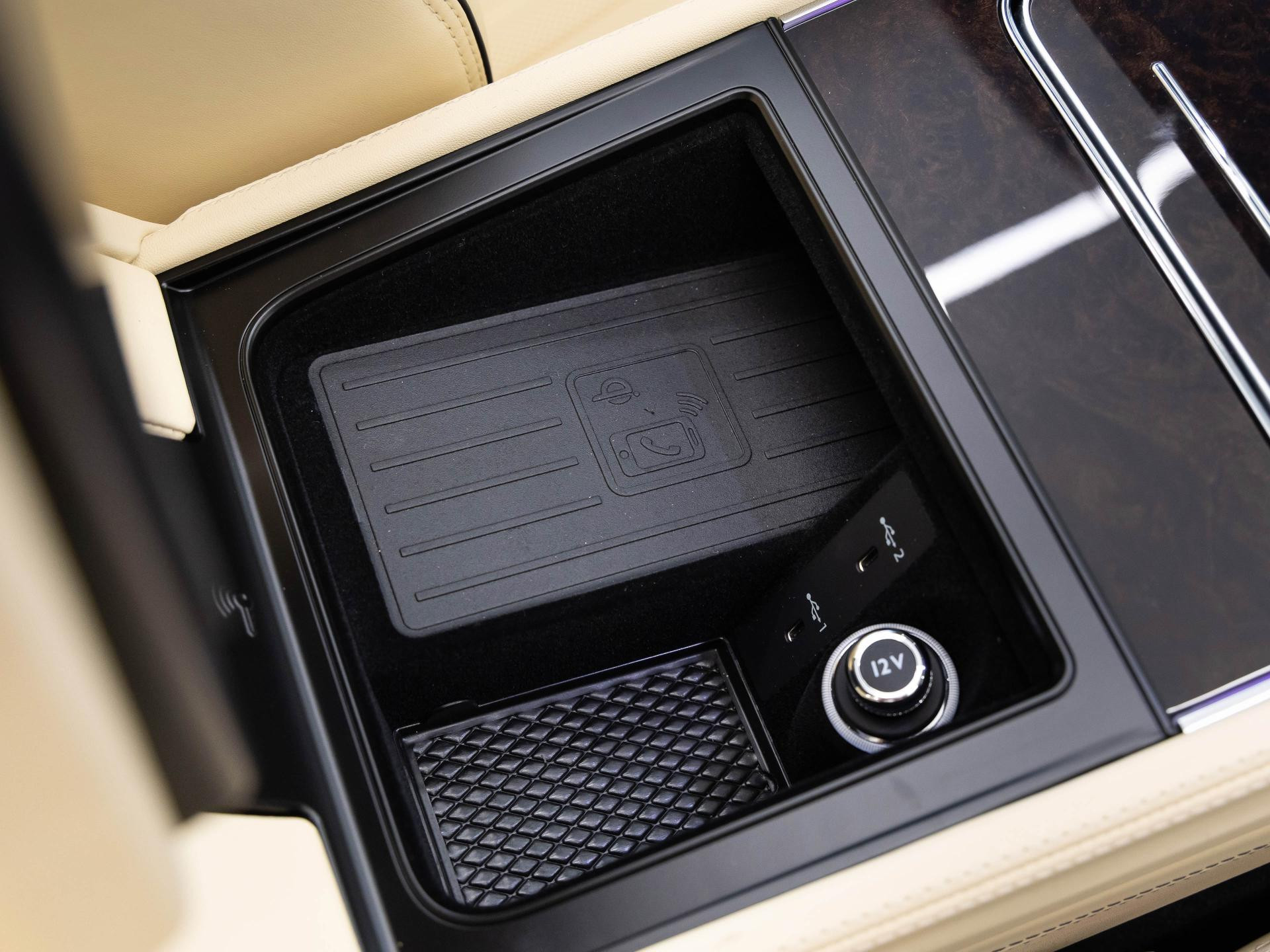 Bentley Continental GTC (MY26) von BENTLEY FRANKFURT