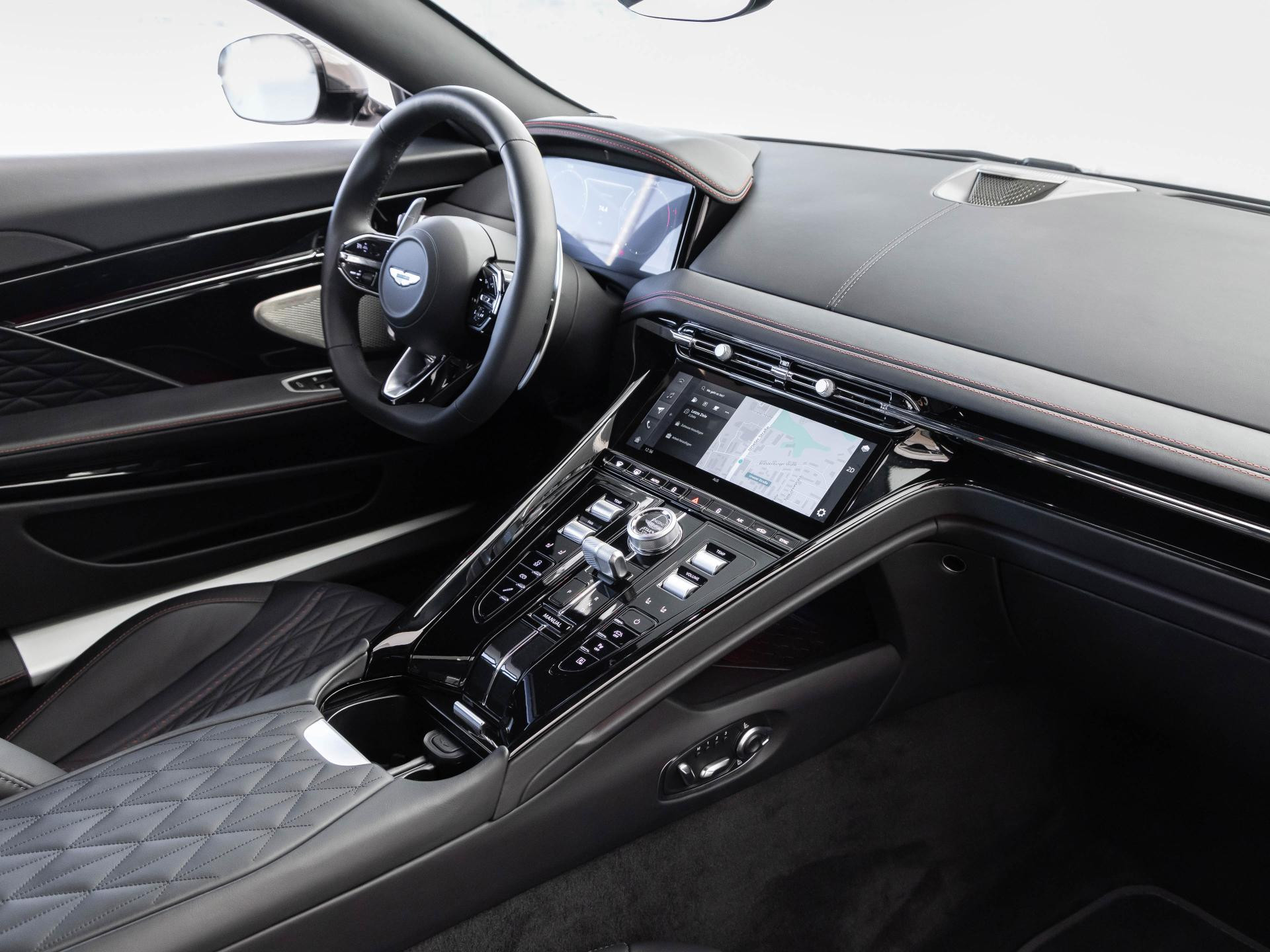 Aston Martin DB12 Coupé von BENTLEY FRANKFURT