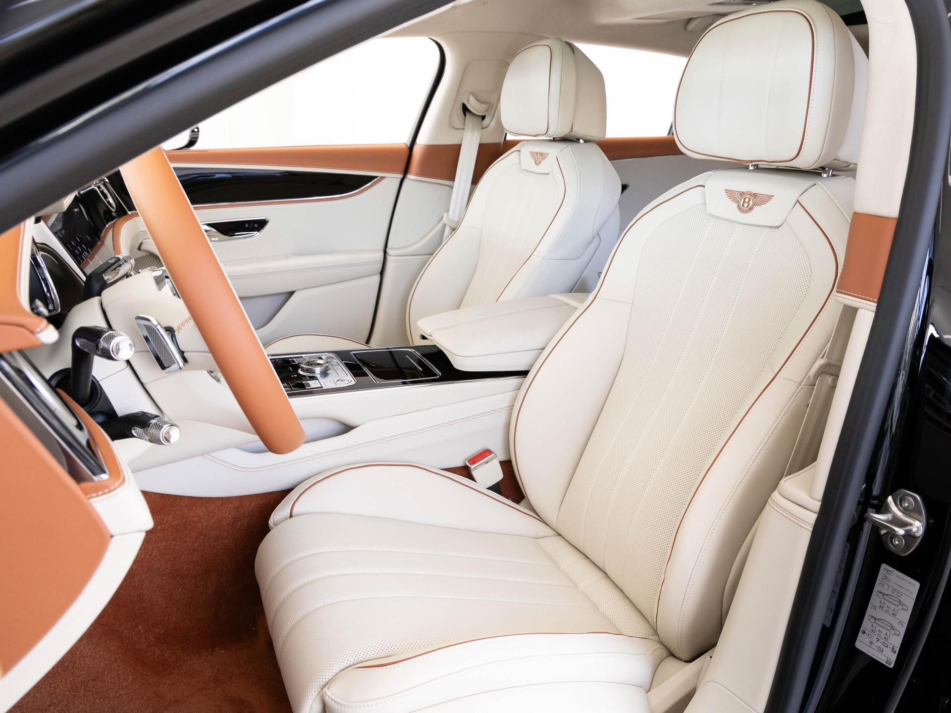 Bentley Flying Spur (MY26) von BENTLEY FRANKFURT