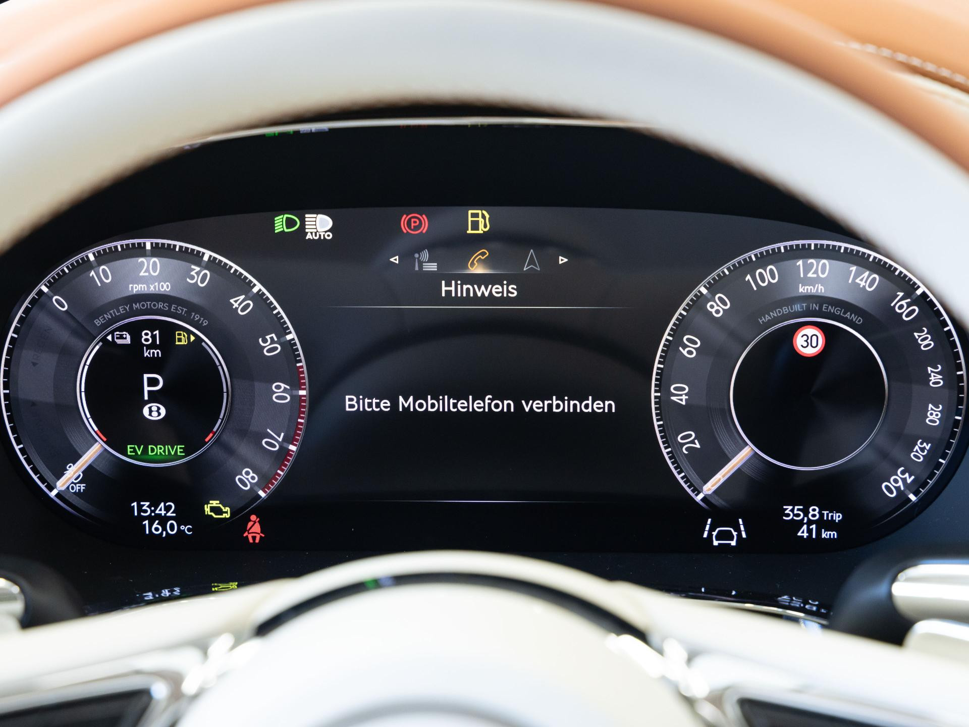 Bentley Flying Spur (MY26) von BENTLEY FRANKFURT