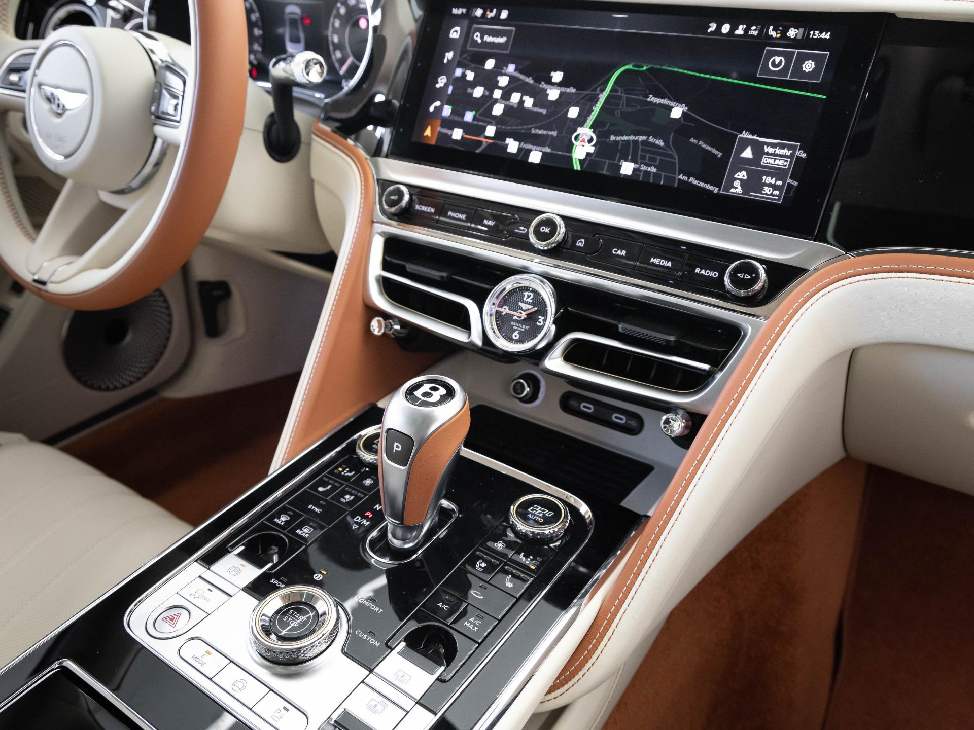 Bentley Flying Spur (MY26) von BENTLEY FRANKFURT