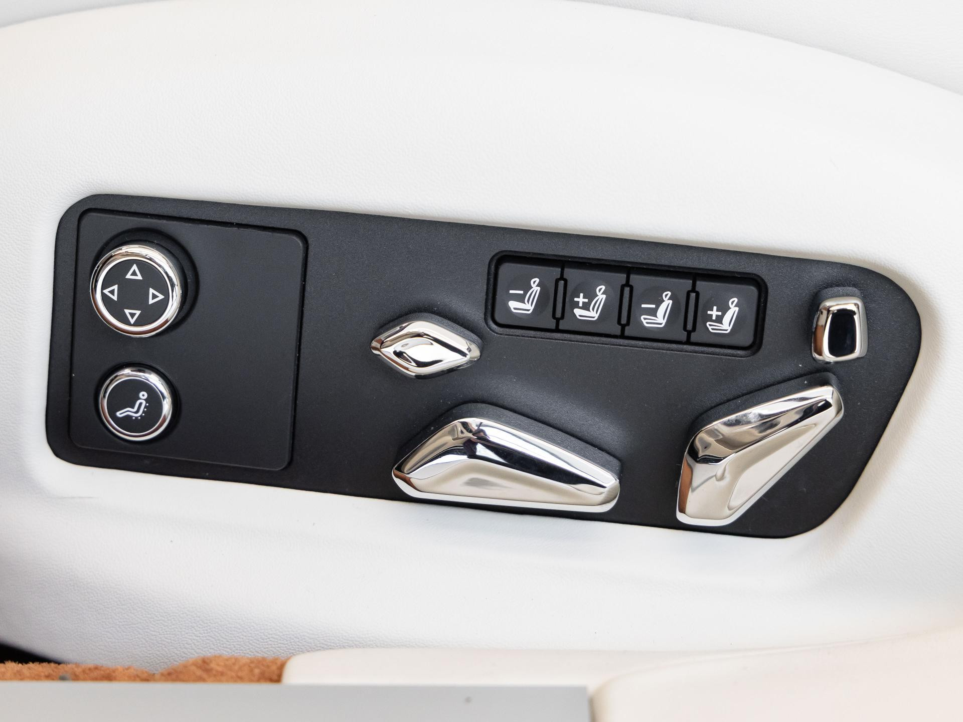 Bentley Flying Spur (MY26) von BENTLEY FRANKFURT