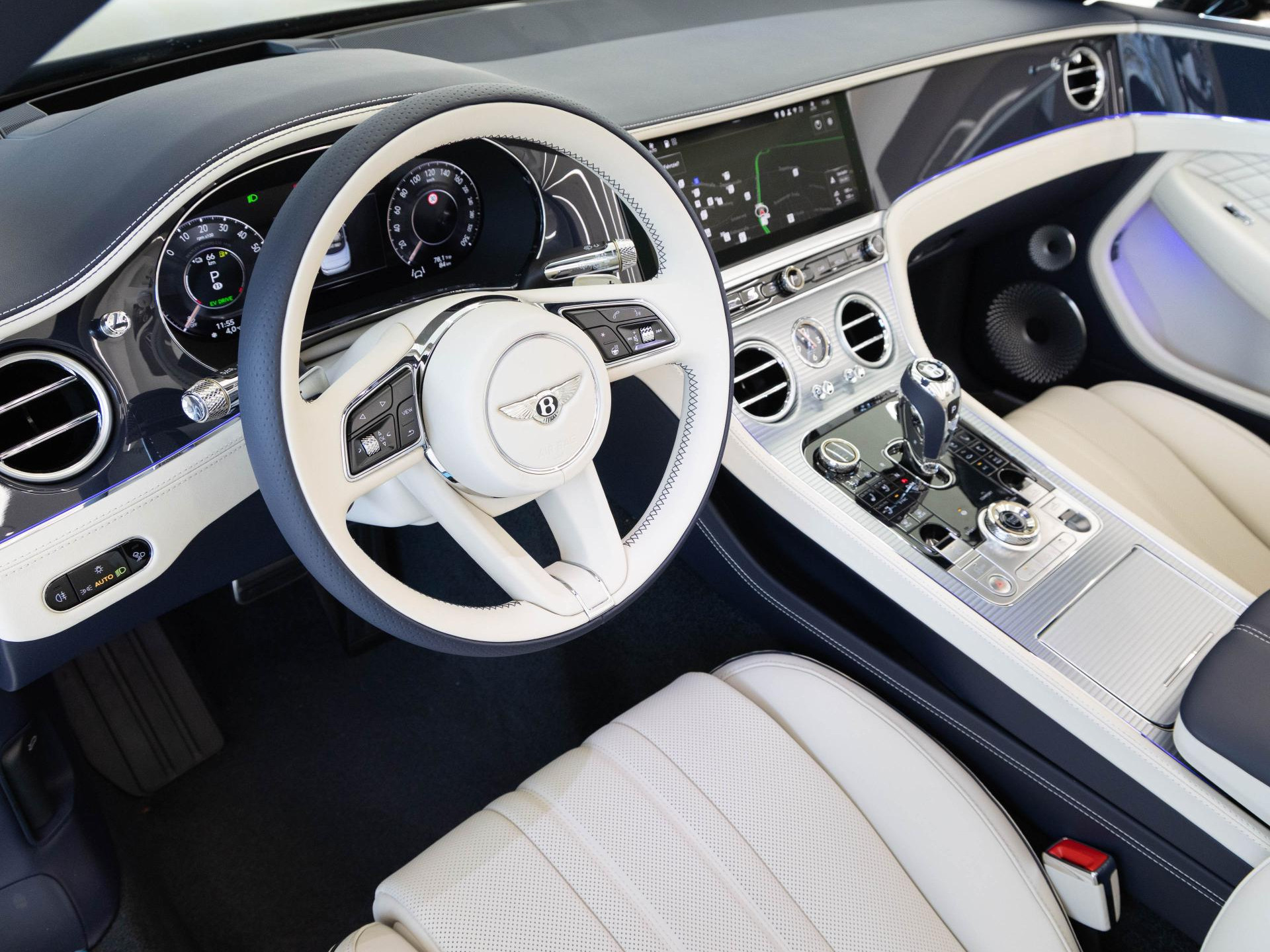 Bentley Continental GTC (MY26) von ELEGANT / IMPERIAL VENE