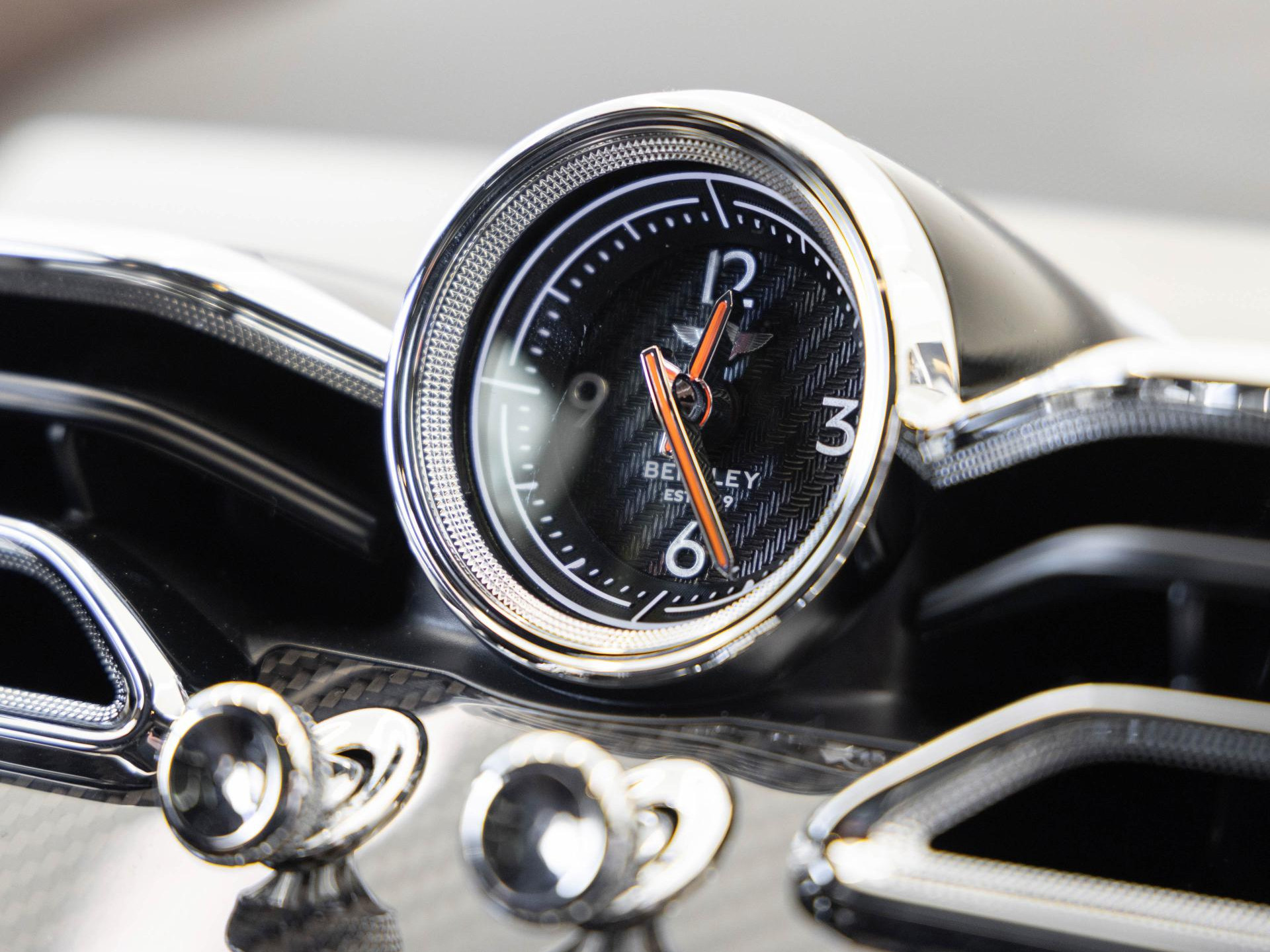 Bentley Bentayga Speed (MY26) ELEGANT + SPORTLICH / FULL