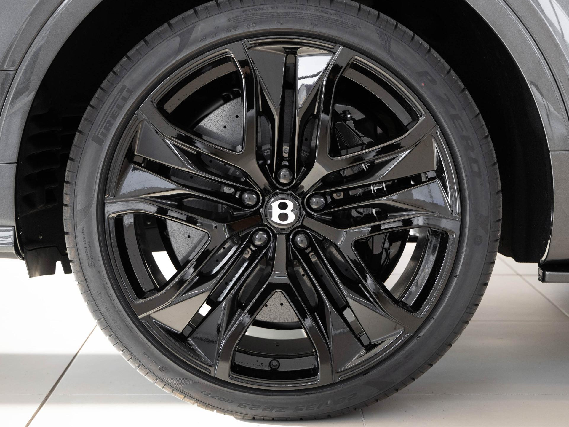 Bentley Bentayga Speed (MY26) ELEGANT + SPORTLICH / FULL