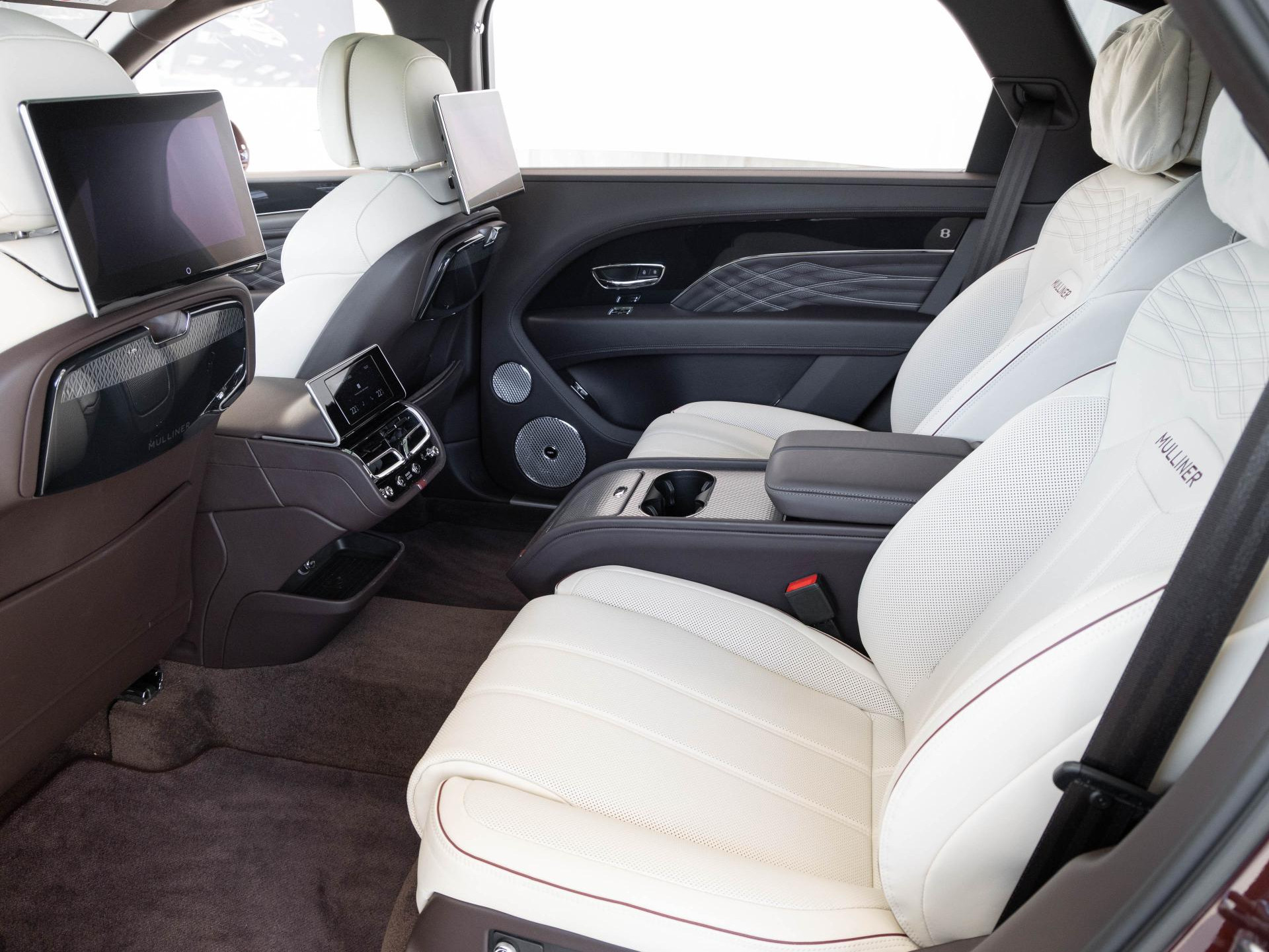 Bentley Bentayga EWB Mulliner von BENTLEY FRANKFURT