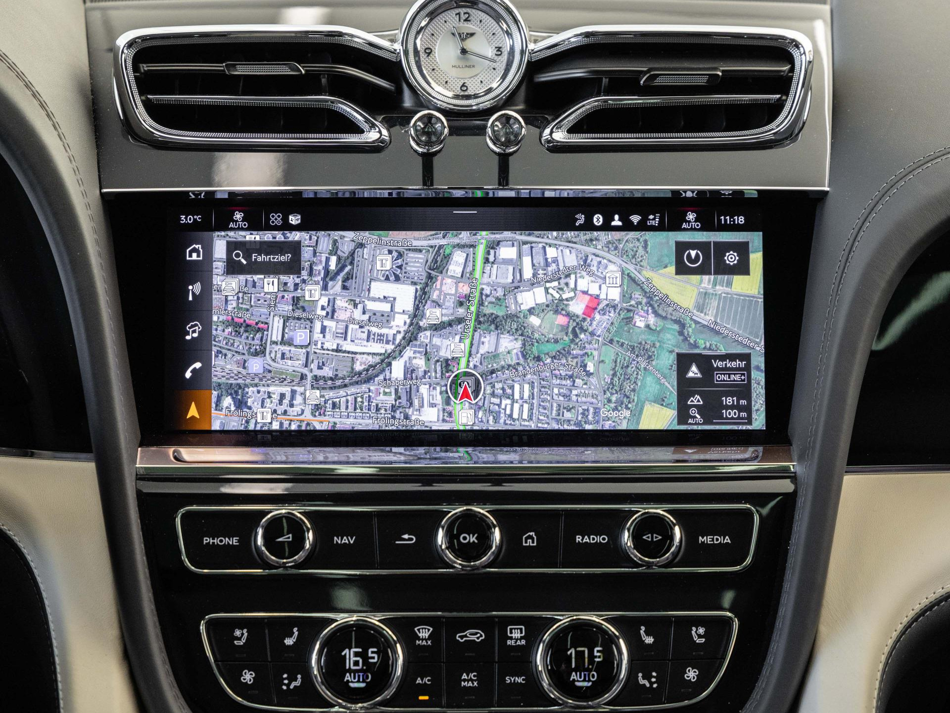 Bentley Bentayga EWB Mulliner von BENTLEY FRANKFURT