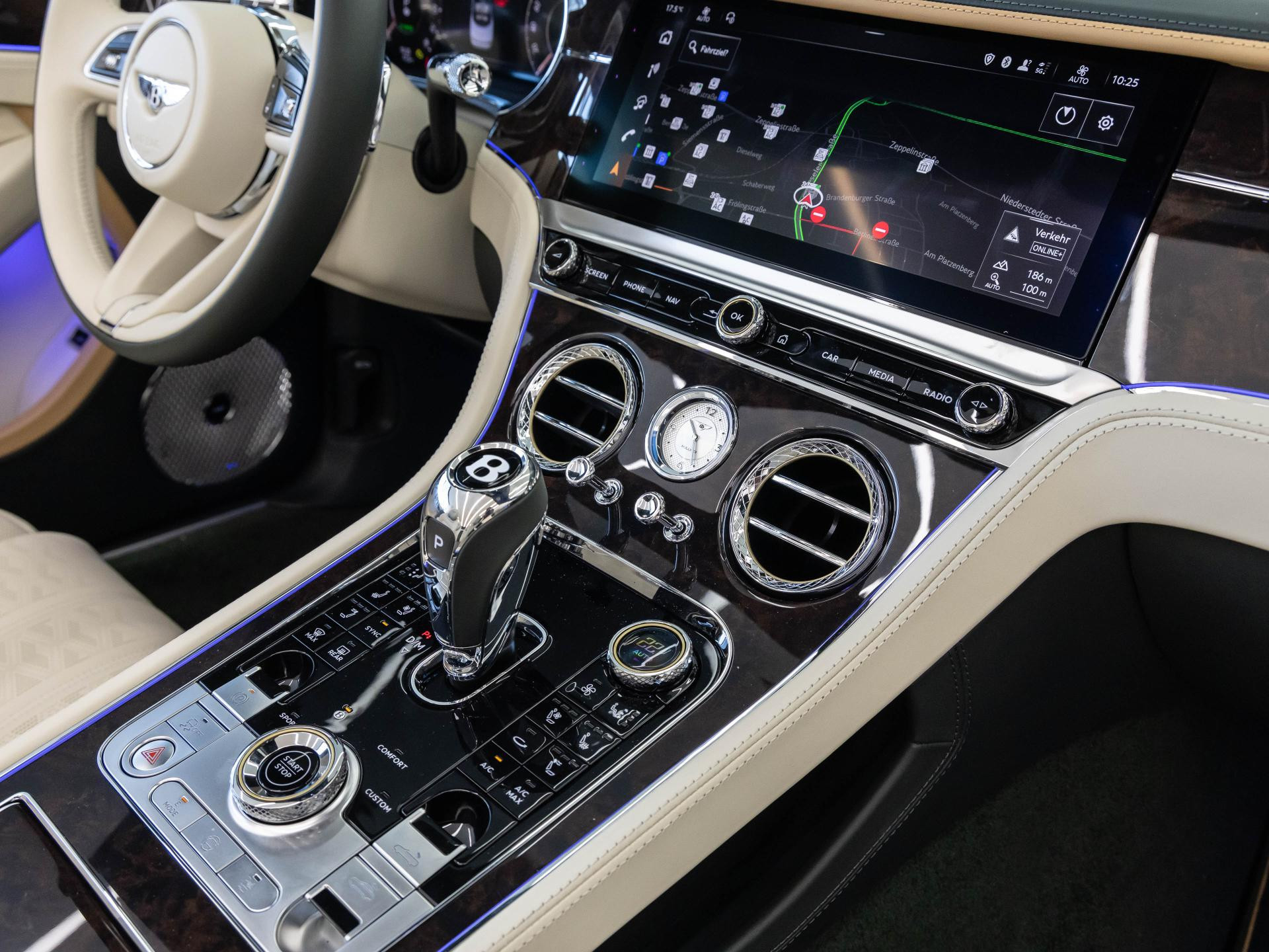 Bentley Continental GTC Mulliner (MY26)