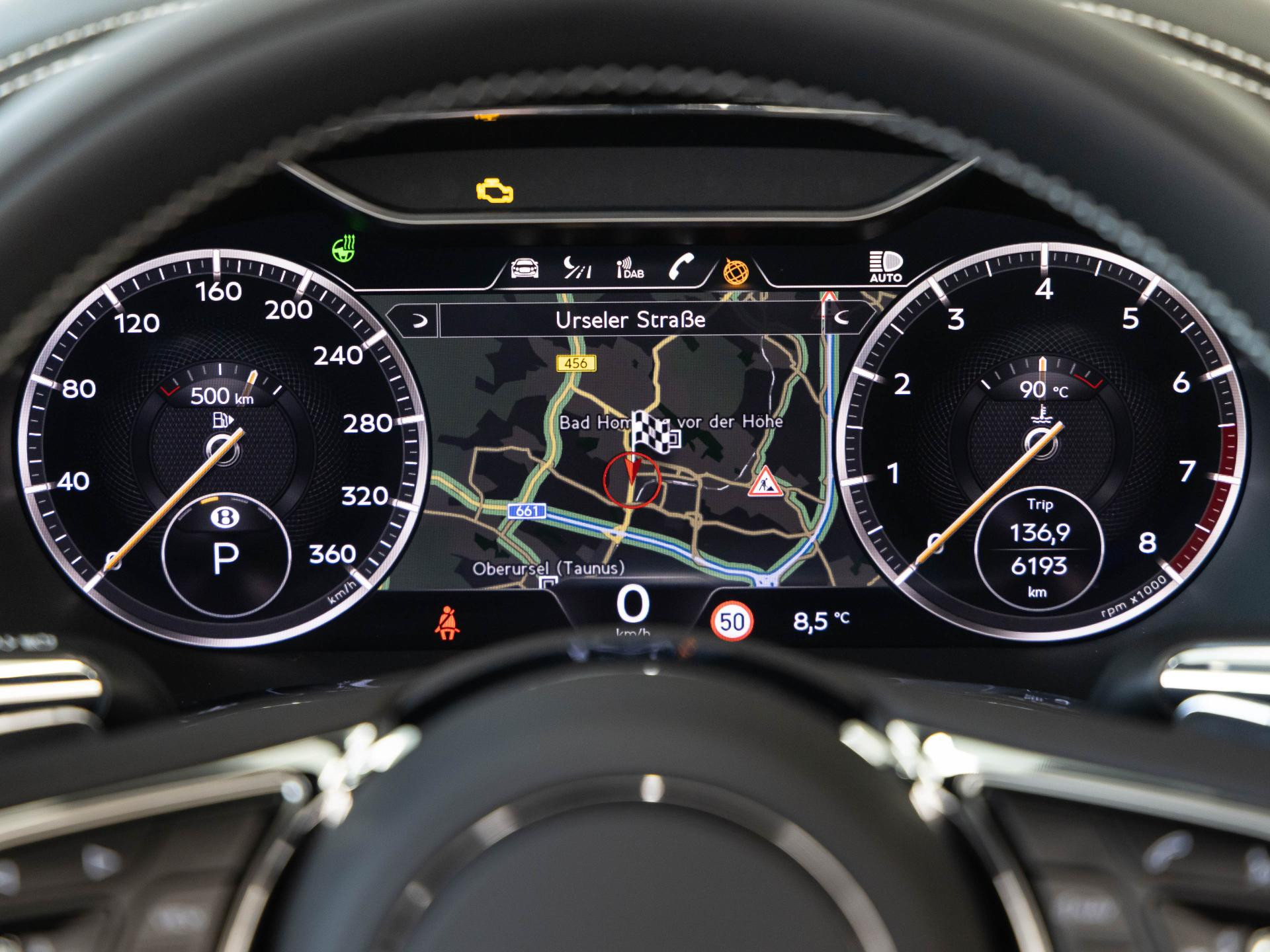 Bentley New Continental GTC Azure V8 von BENTLEY FRANKFURT