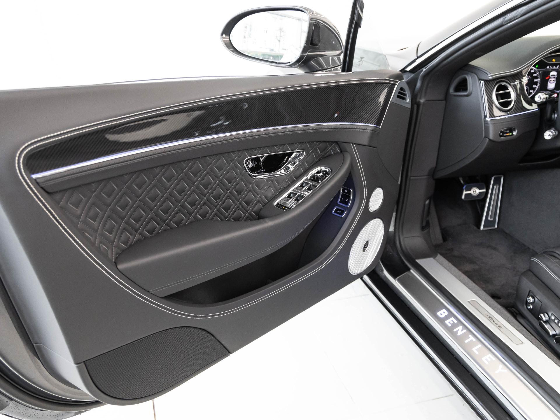 Bentley New Continental GTC Azure V8 von BENTLEY FRANKFURT