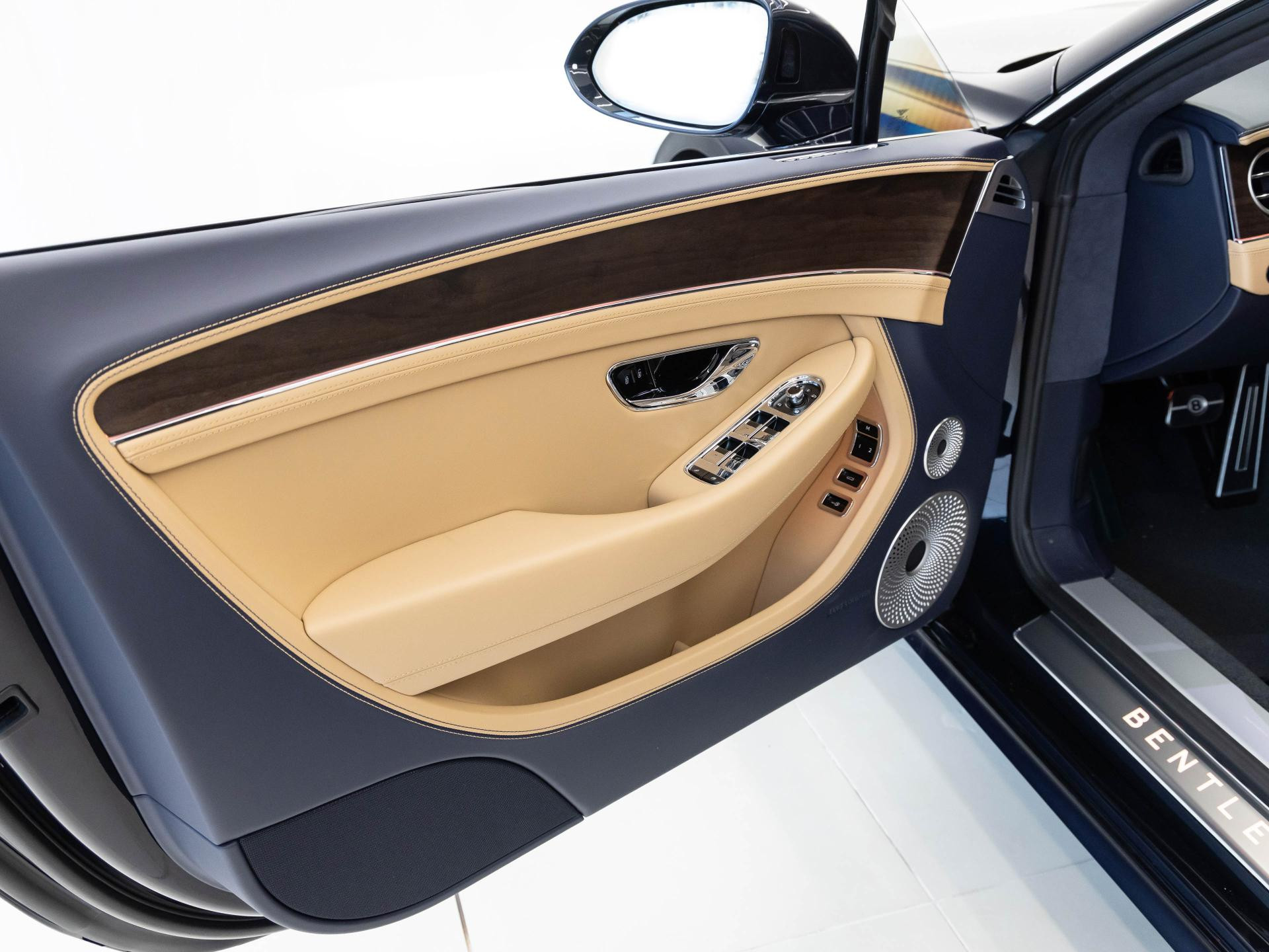 Bentley Continental GT (MY26) Hybrid von BENTLEY FRANKFURT