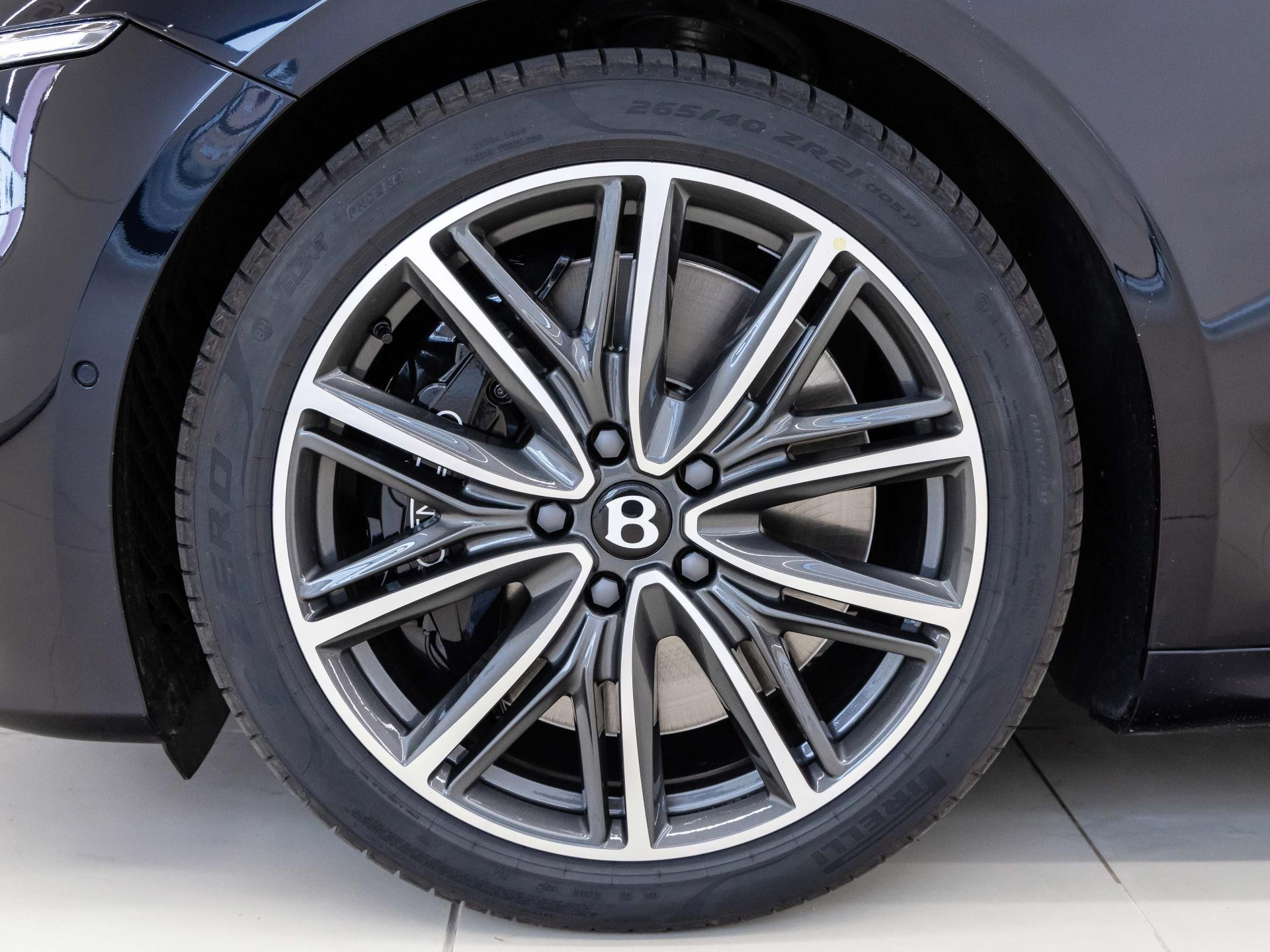 Bentley Continental GT (MY26) Hybrid von BENTLEY FRANKFURT