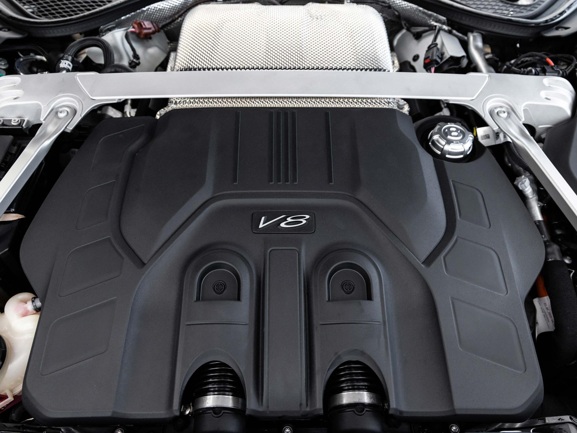 Bentley Flying Spur Mulliner (MY26) von BENTLEY FRANKFURT