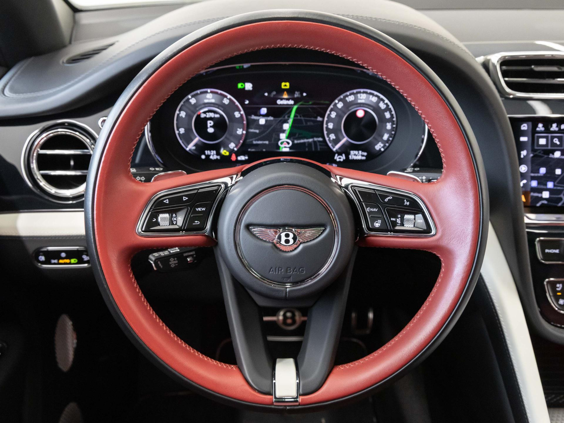 Bentley Bentayga EWB Mulliner von BENTLEY FRANKFURT