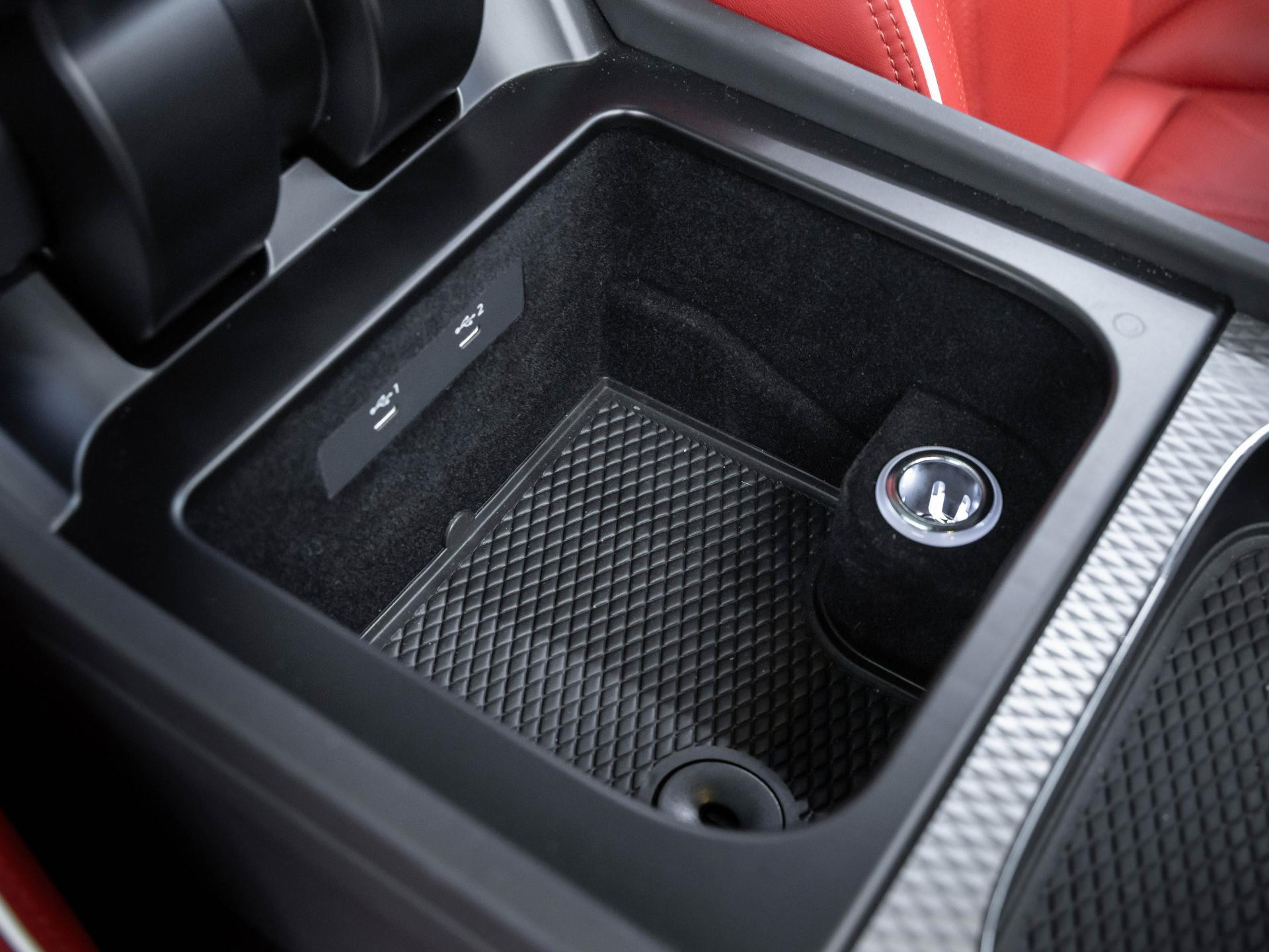 Bentley Bentayga EWB Mulliner von BENTLEY FRANKFURT