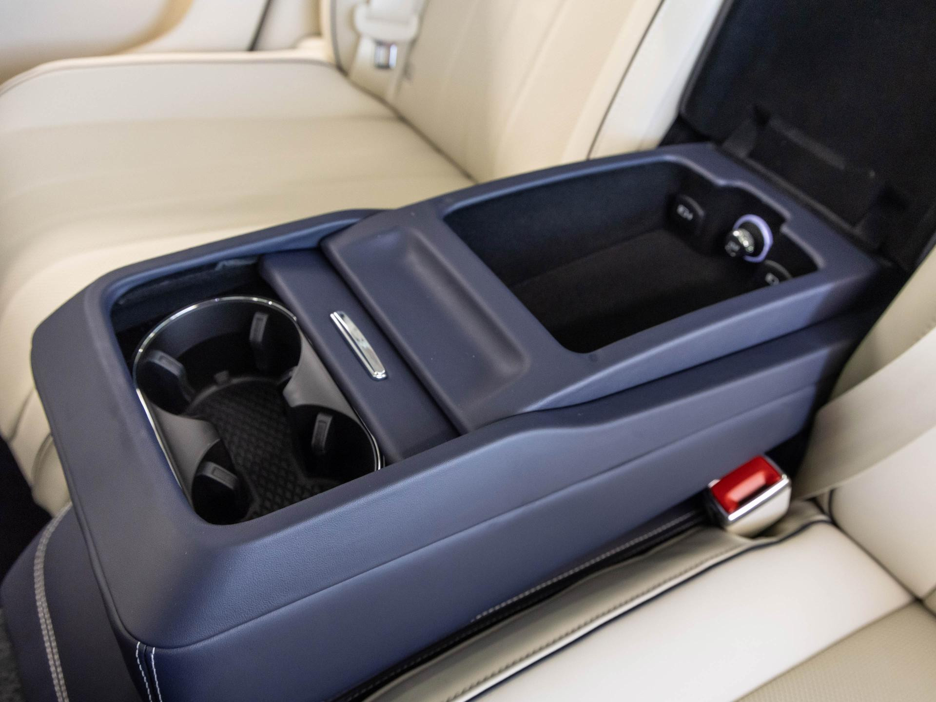 Bentley Flying Spur von BENTLEY MANNHEIM