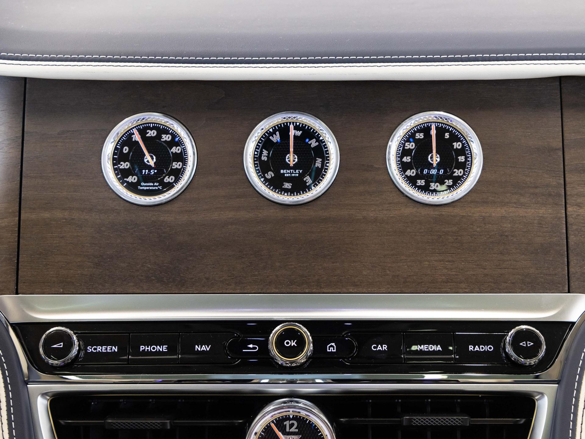 Bentley Flying Spur von BENTLEY MANNHEIM