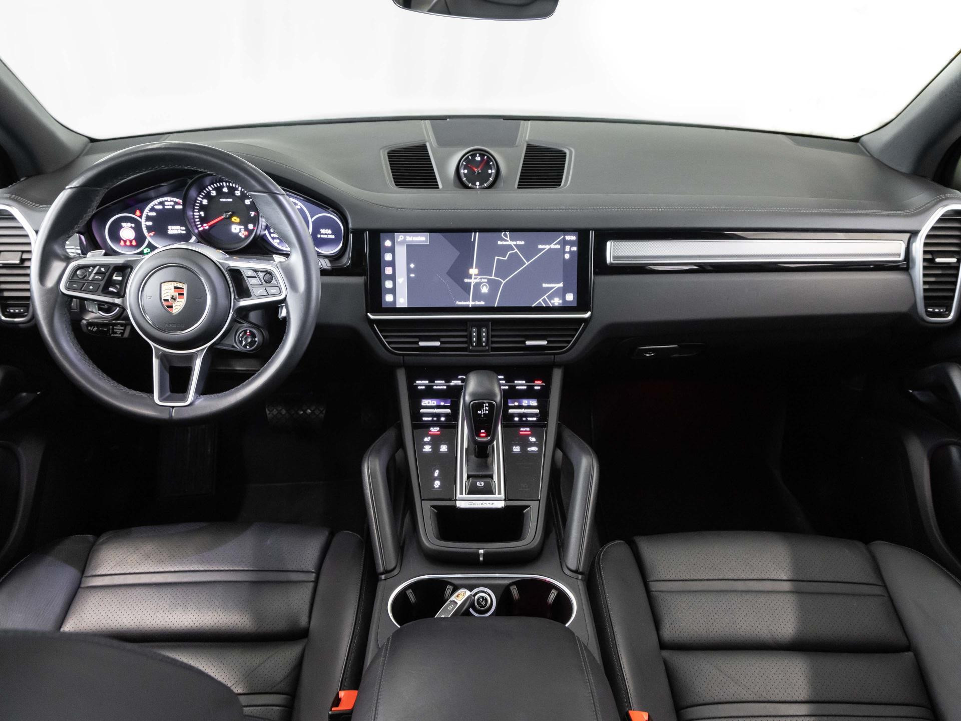 Porsche Cayenne Platinum Edition von BENTLEY MANNHEIM